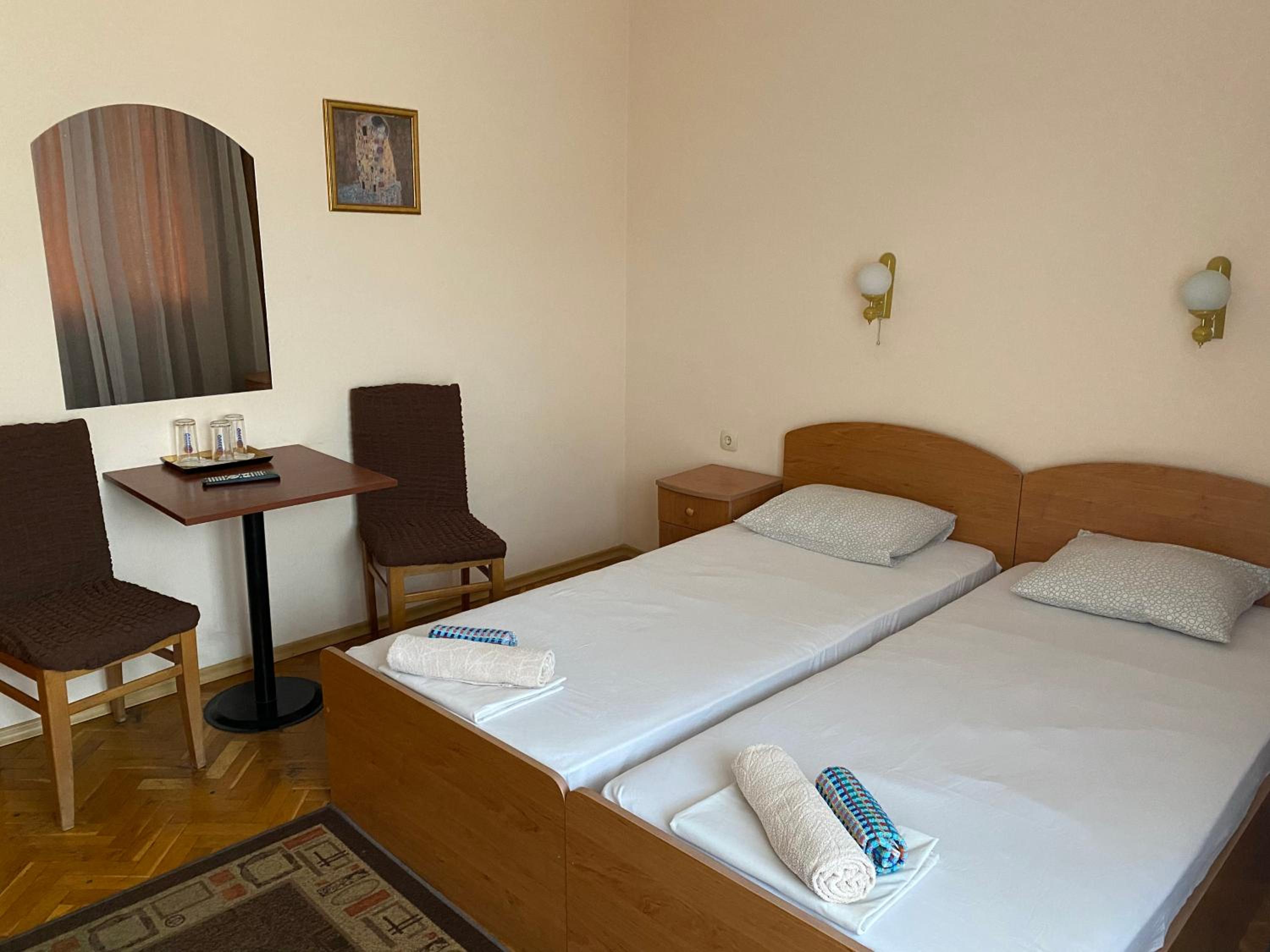 Family Hotel 