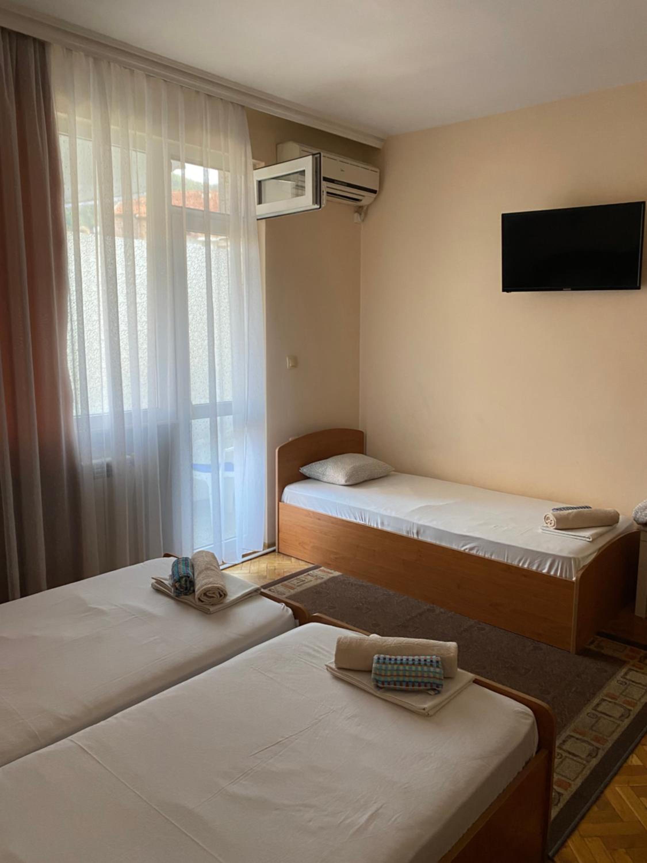 Family Hotel 