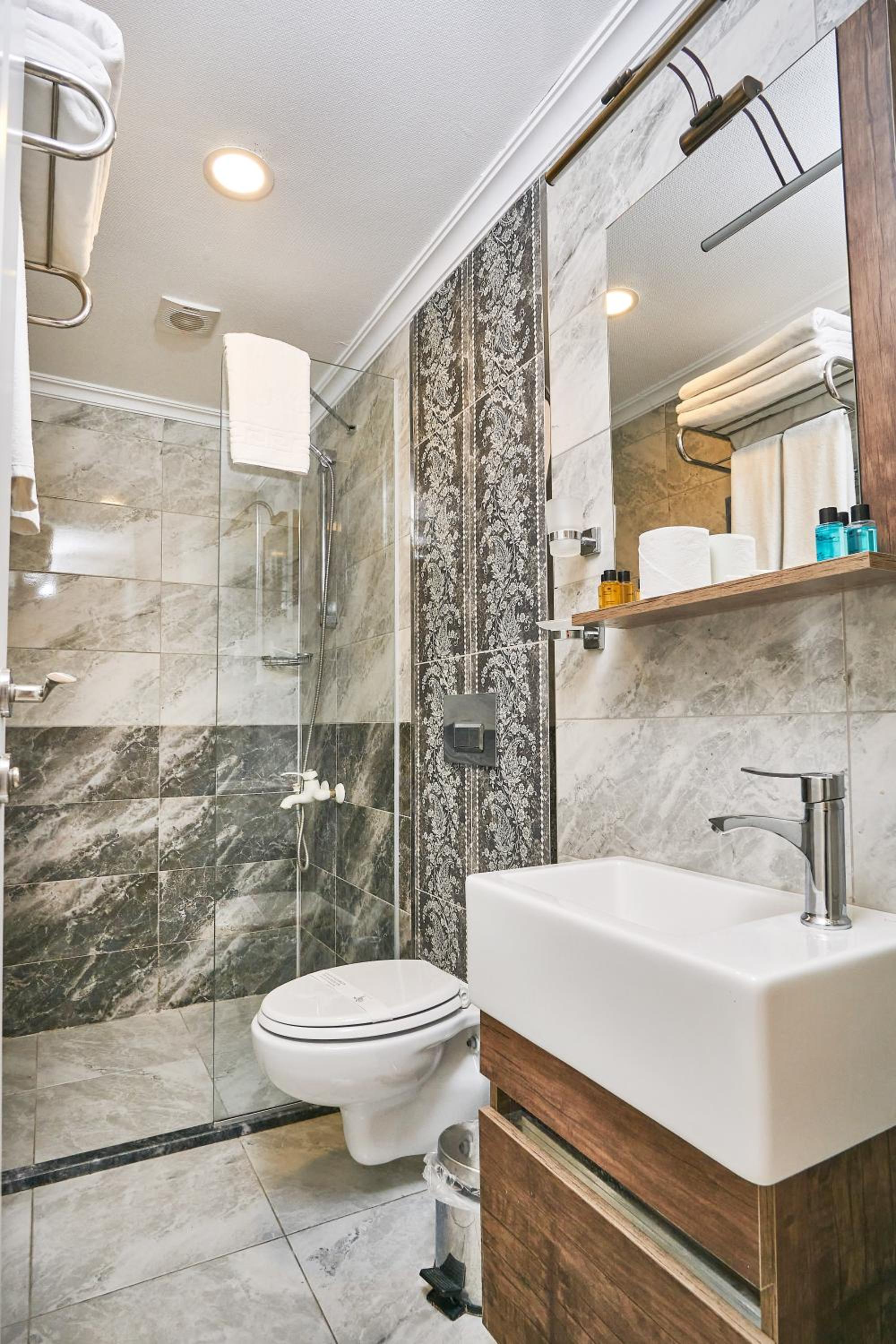 Beyazit Palace Otel Cafe & Restoran - Image 30