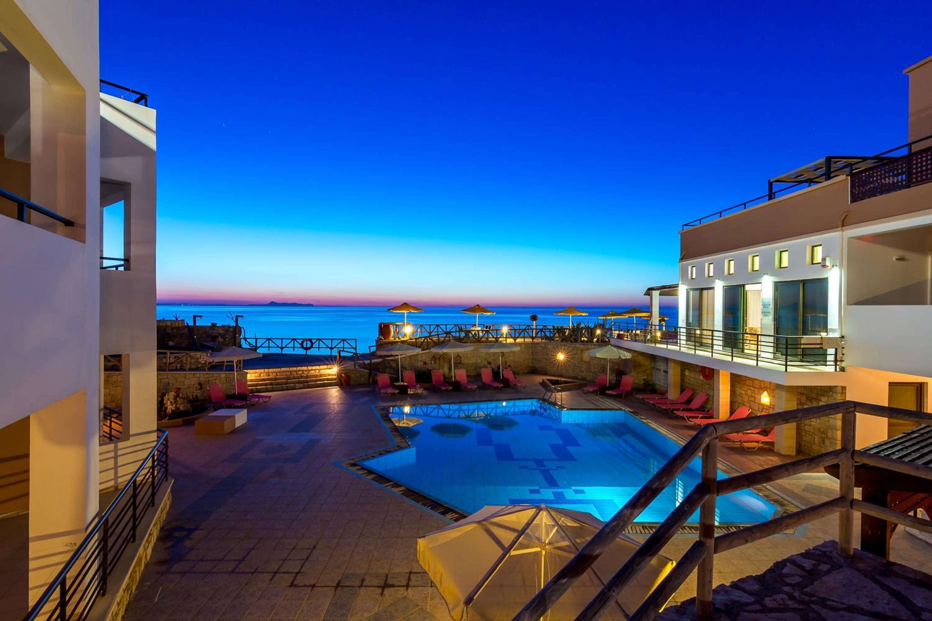 Alkionis Beach Hotel Apartments