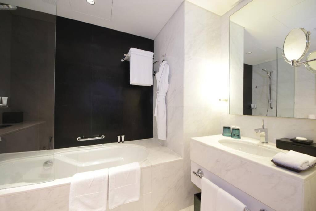 New Arabian - Address Residence Dubai Mall