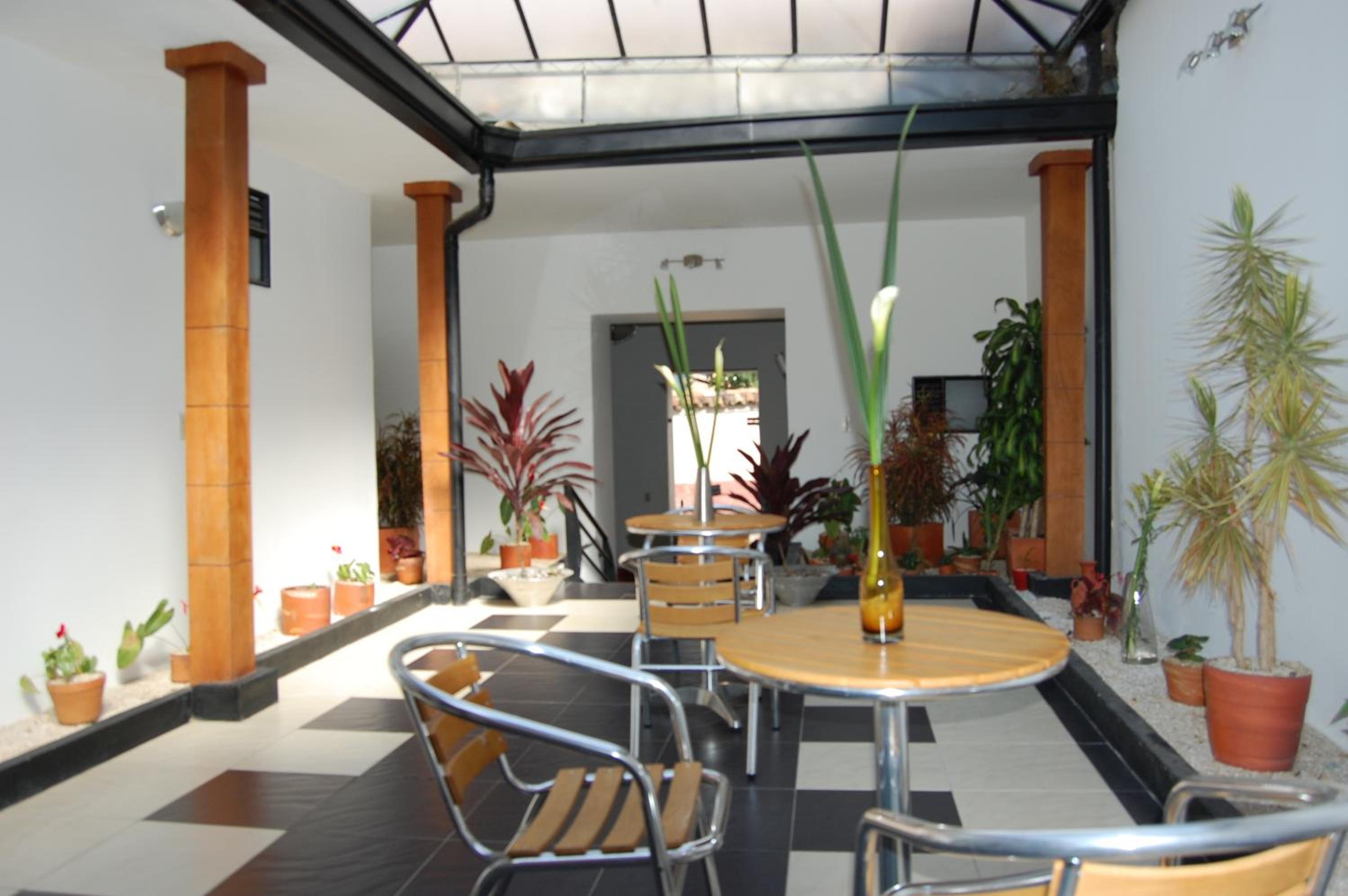 Hotel Alicante - Image 1