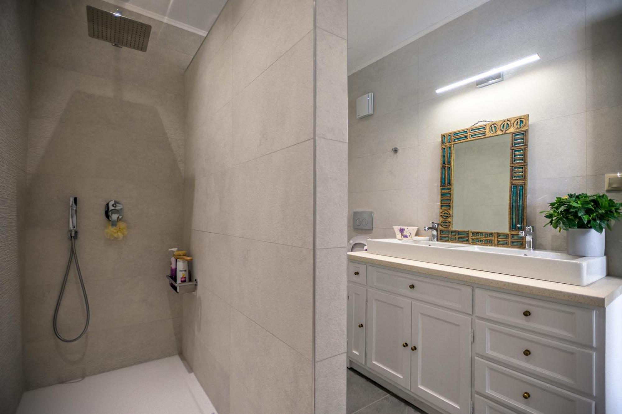 Villa Fioraki photo 4