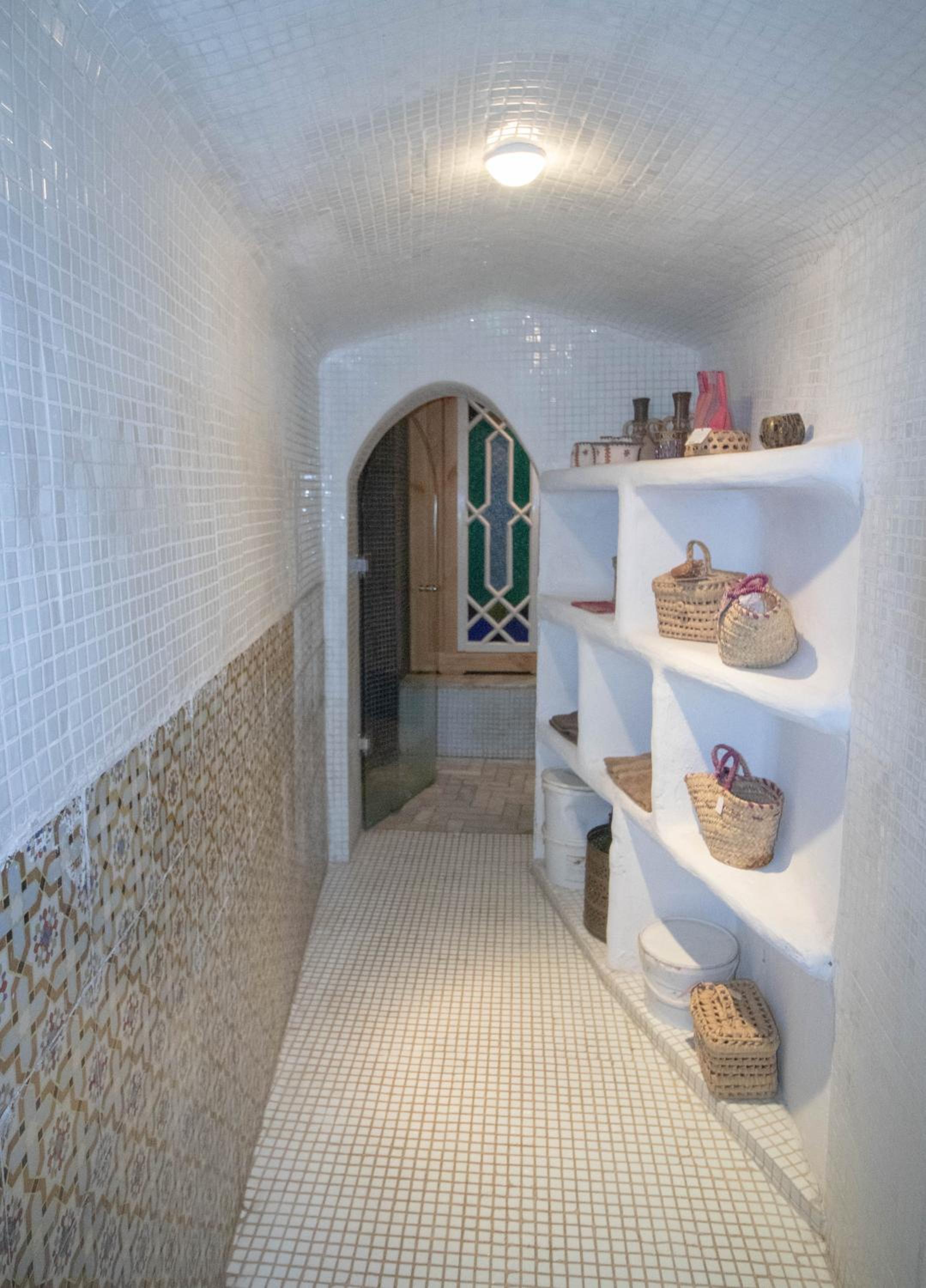 Bayt Alice Hostel