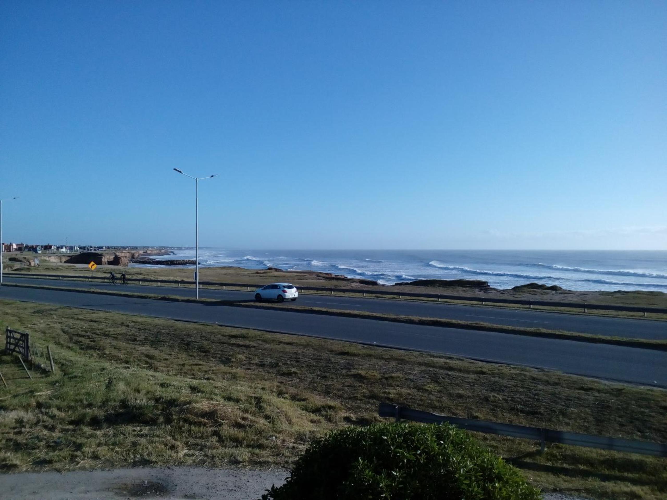 Playa Dorada, fte mar, gran 2 amb 4 pax, quincho parrilla