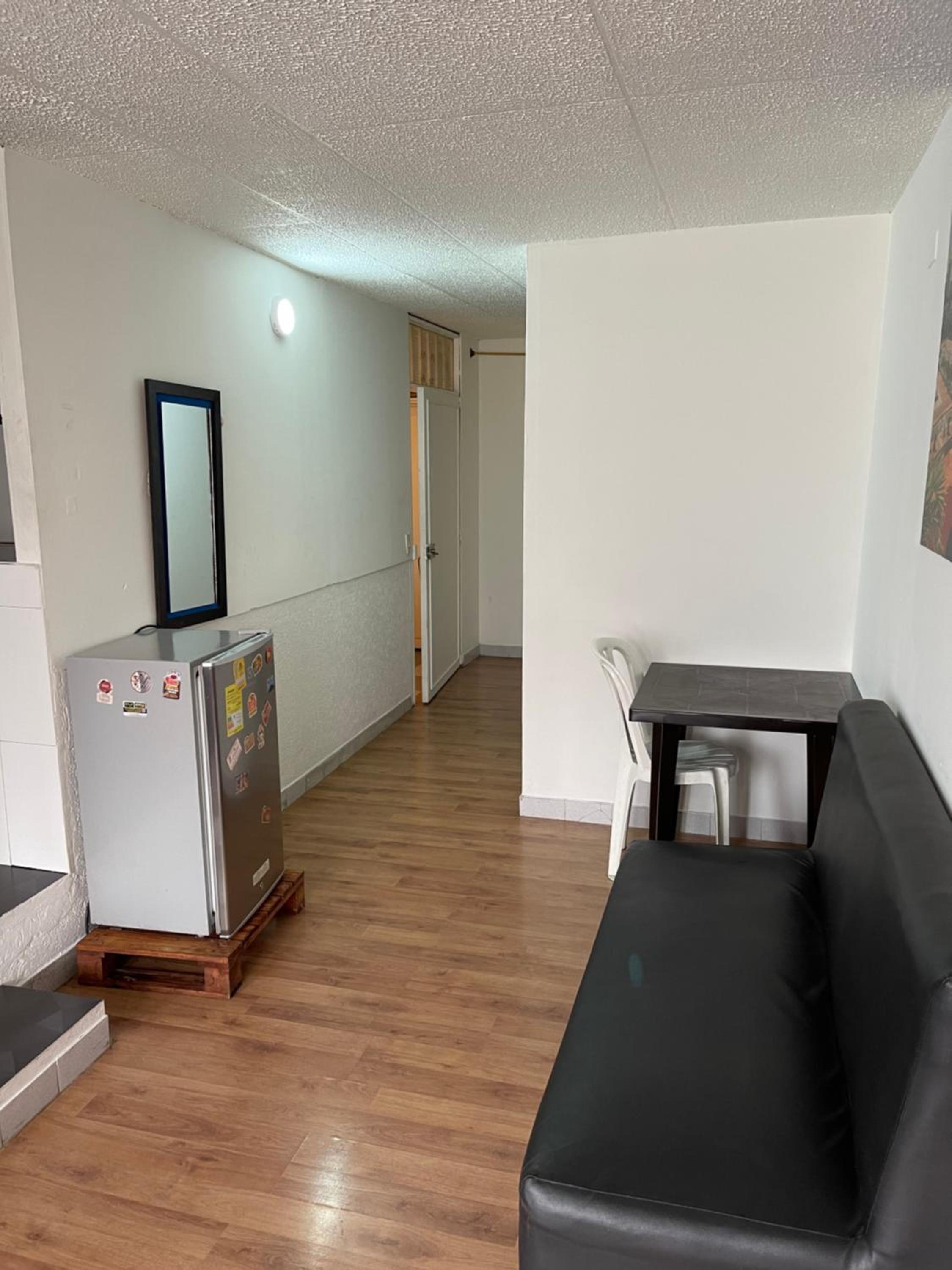Apt est castellana cll 97 view 2