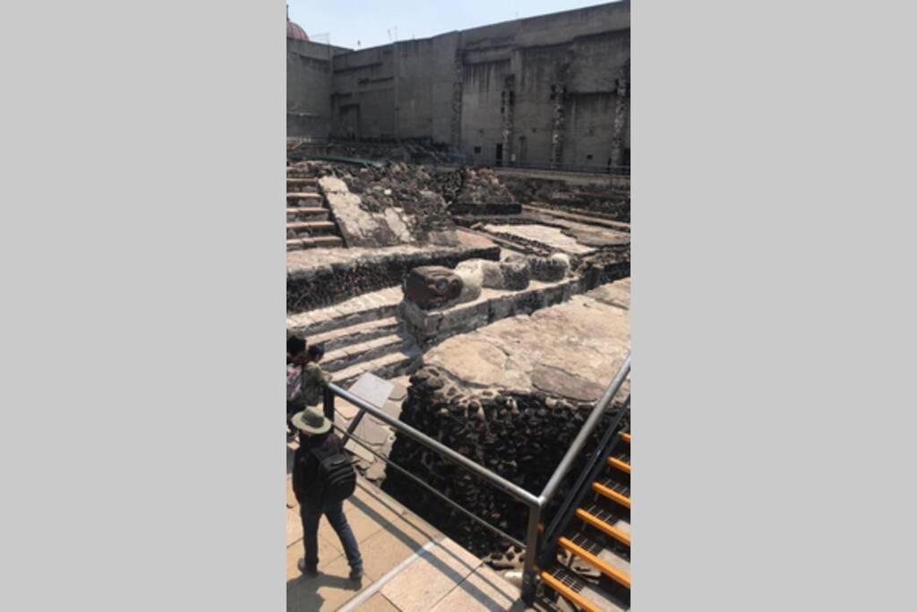Centro CDMX, a 2 pasos del Templo Mayor photo 3