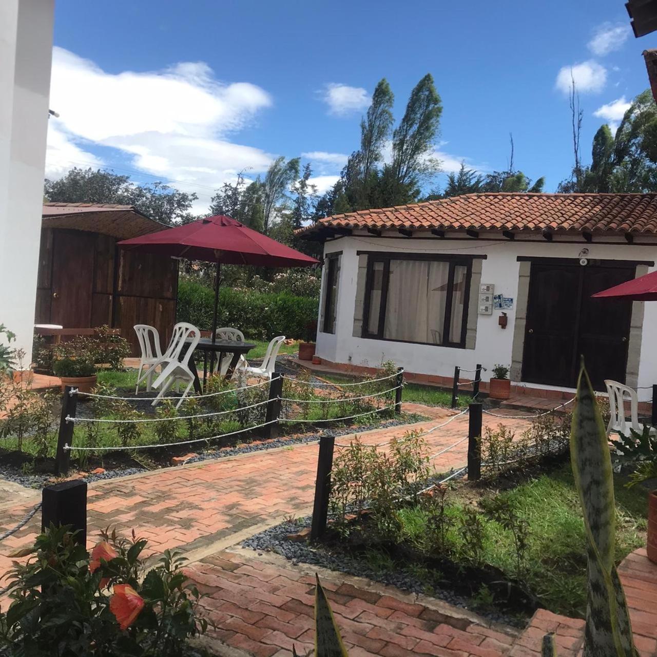Apta villa de leyva view 5