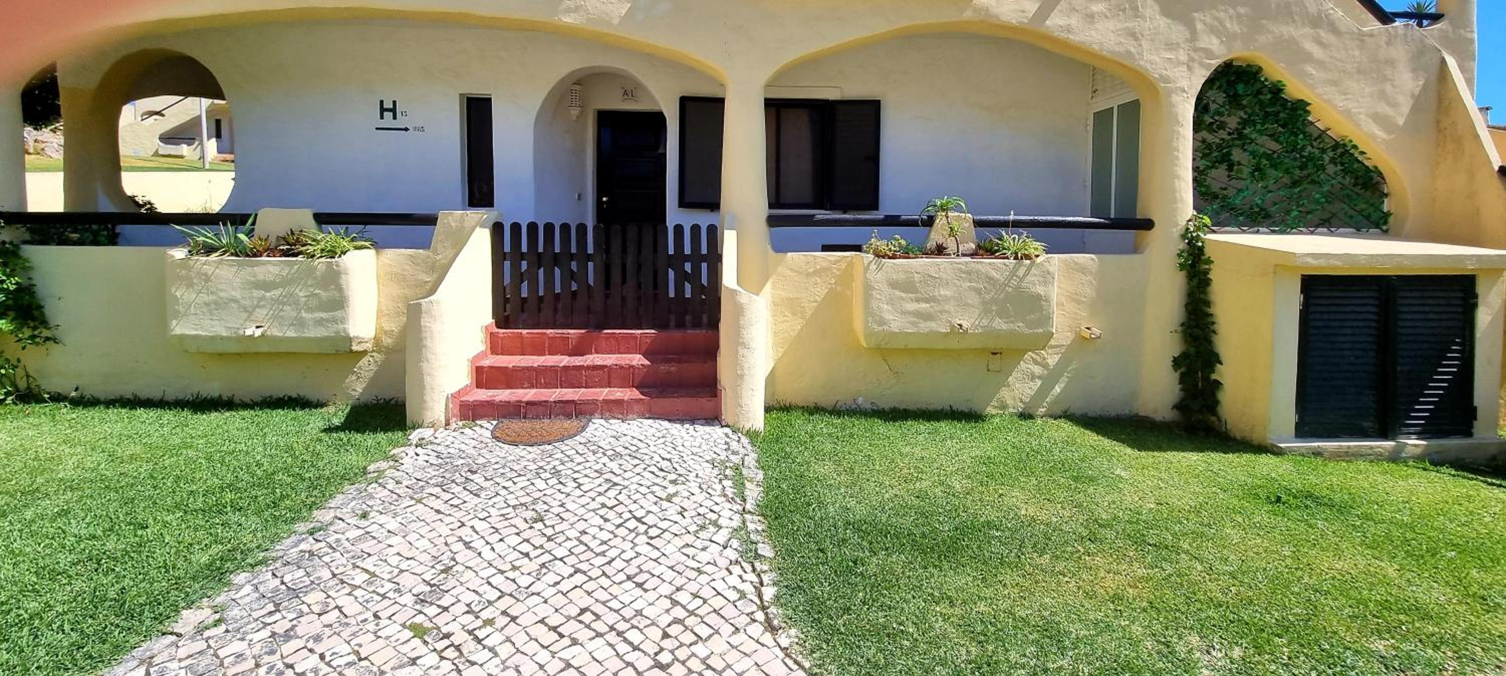 Casa Dourada view 2