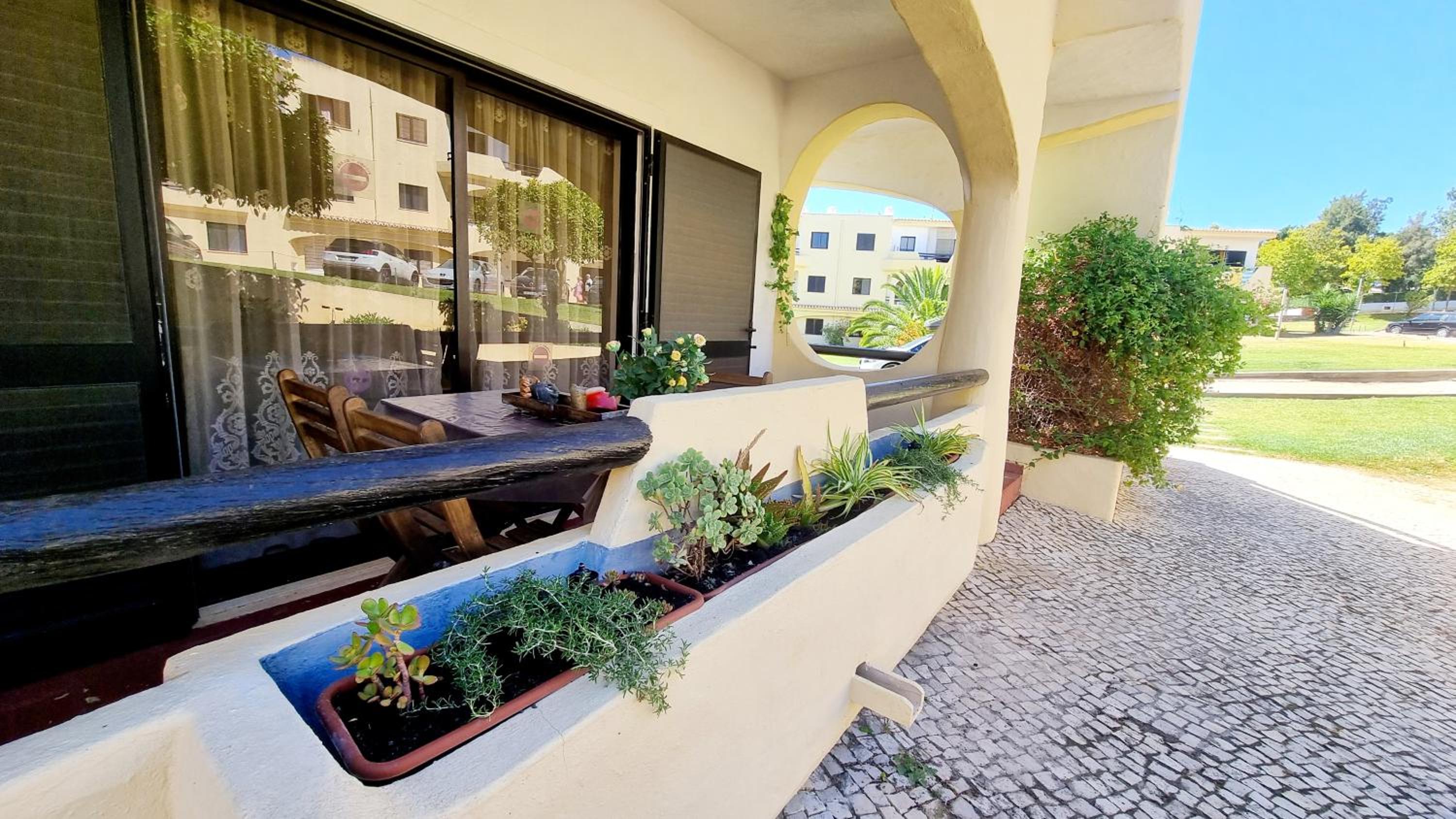 Casa Dourada view 5