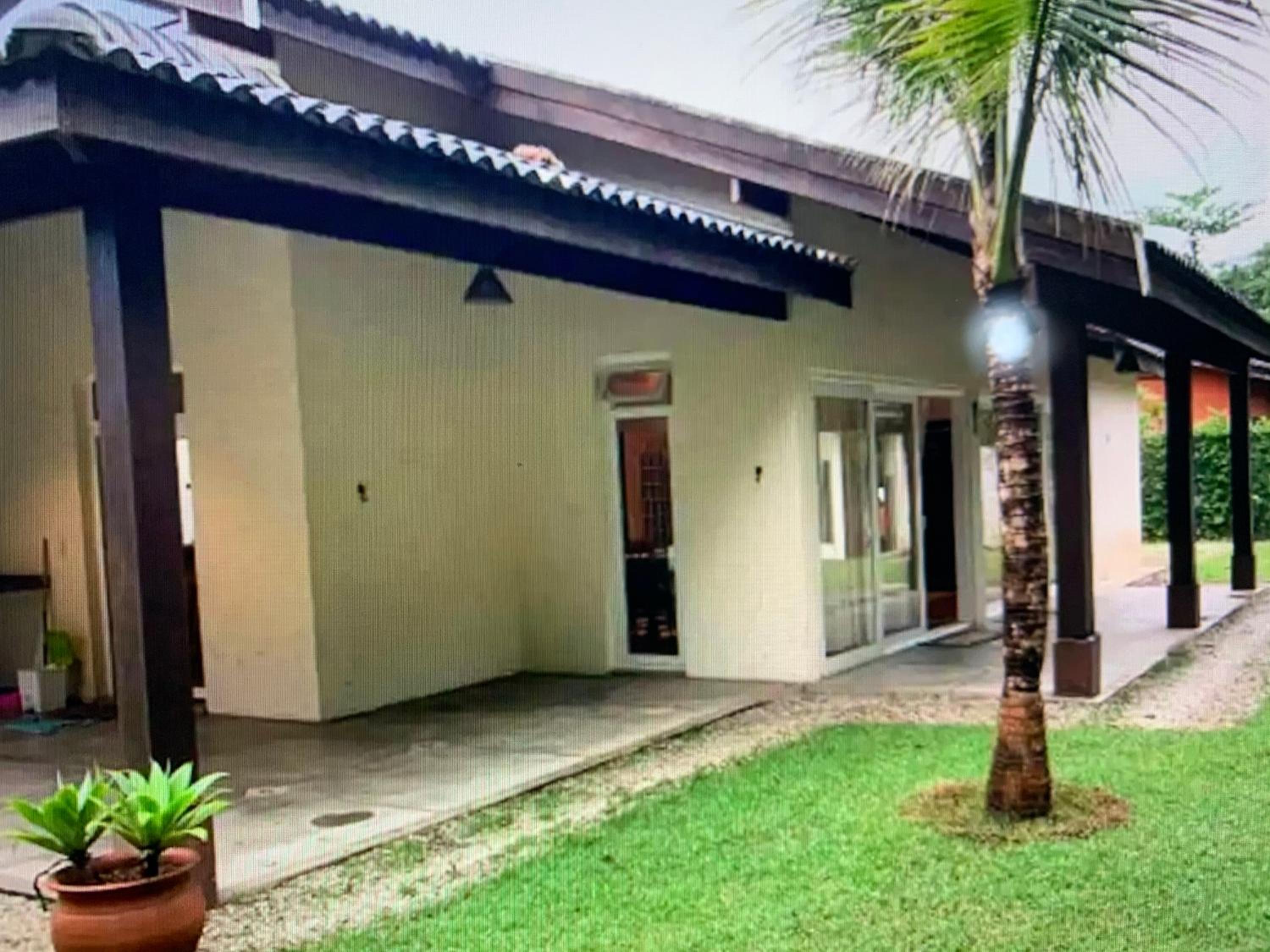 Praia de Itamambuca- Casa charmosa e iluminada