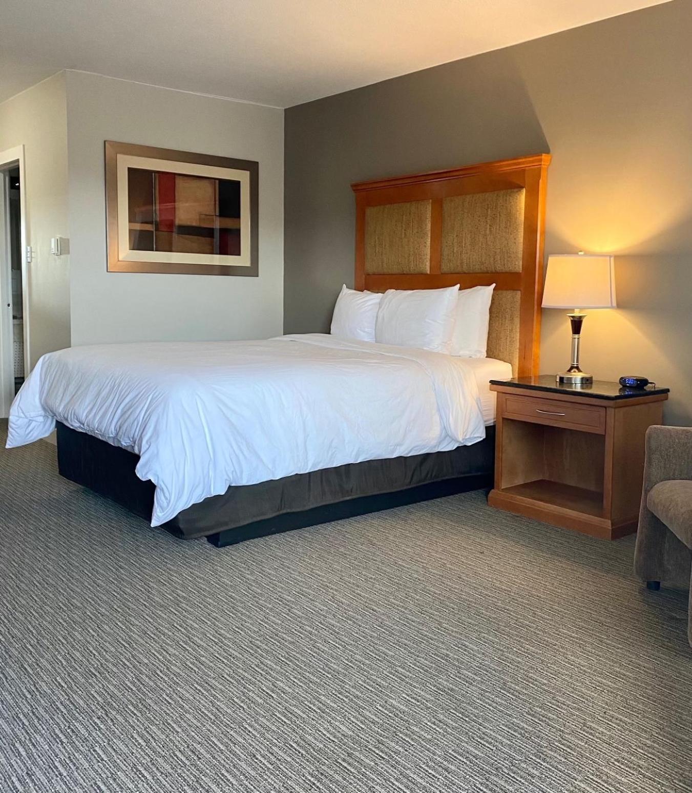 Anavada Inn & Suites - Prince George - Image 1