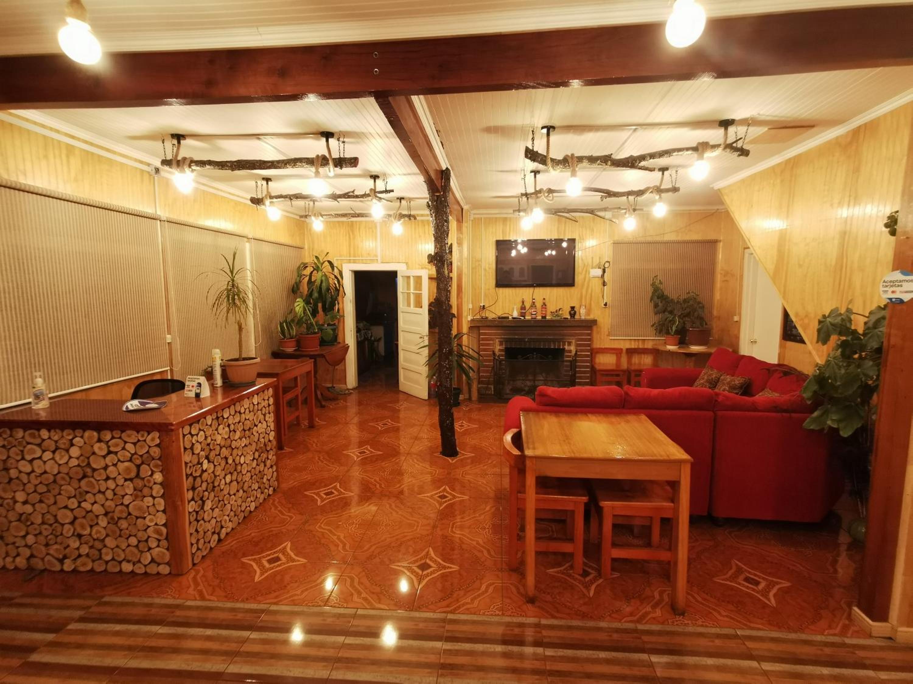 Hostal Piedra Santa