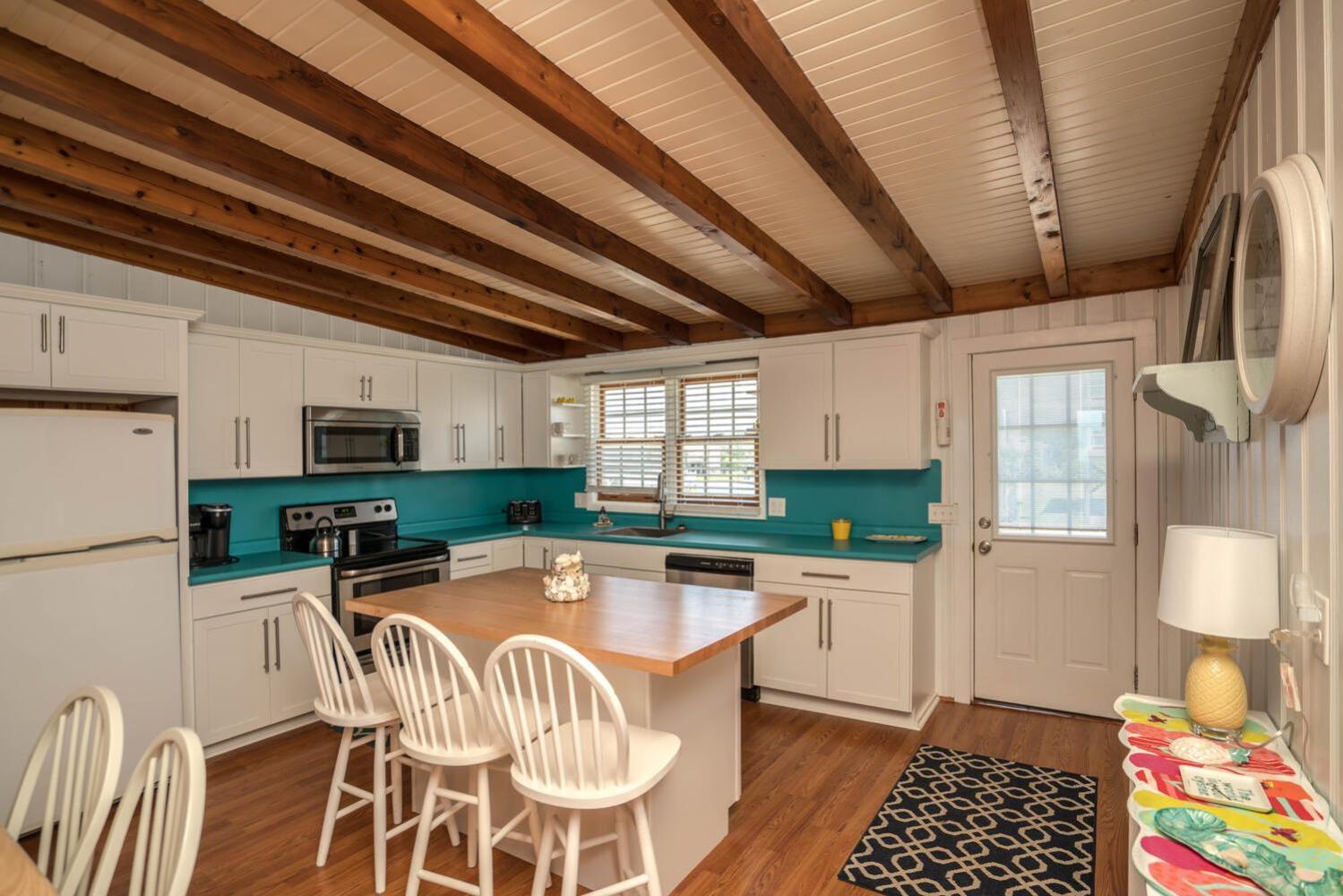 Oceanfront family fun home and dog friendly! Coastal Coop