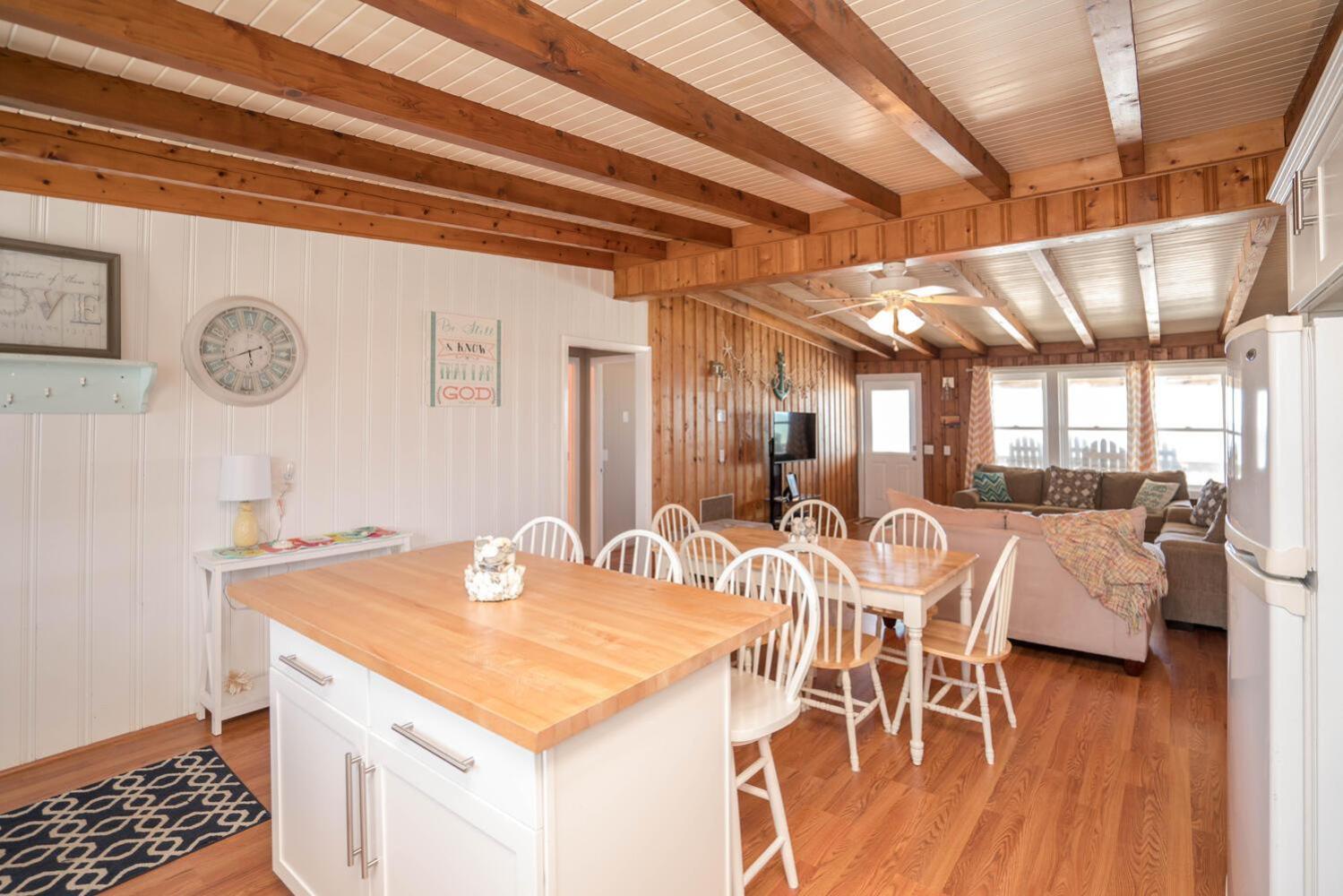 Oceanfront family fun home and dog friendly! Coastal Coop