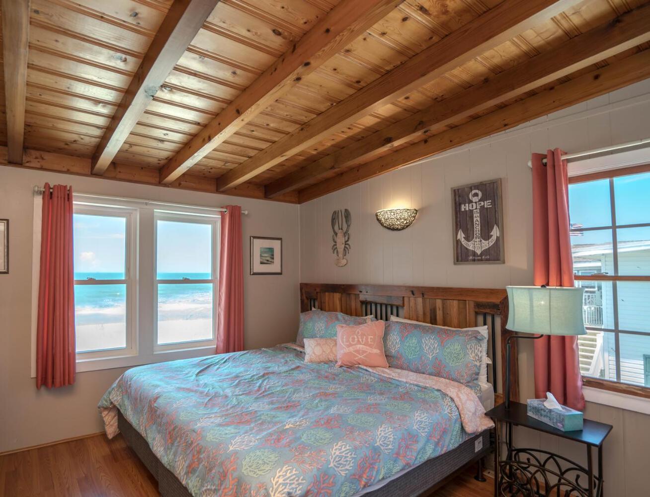 Oceanfront family fun home and dog friendly! Coastal Coop