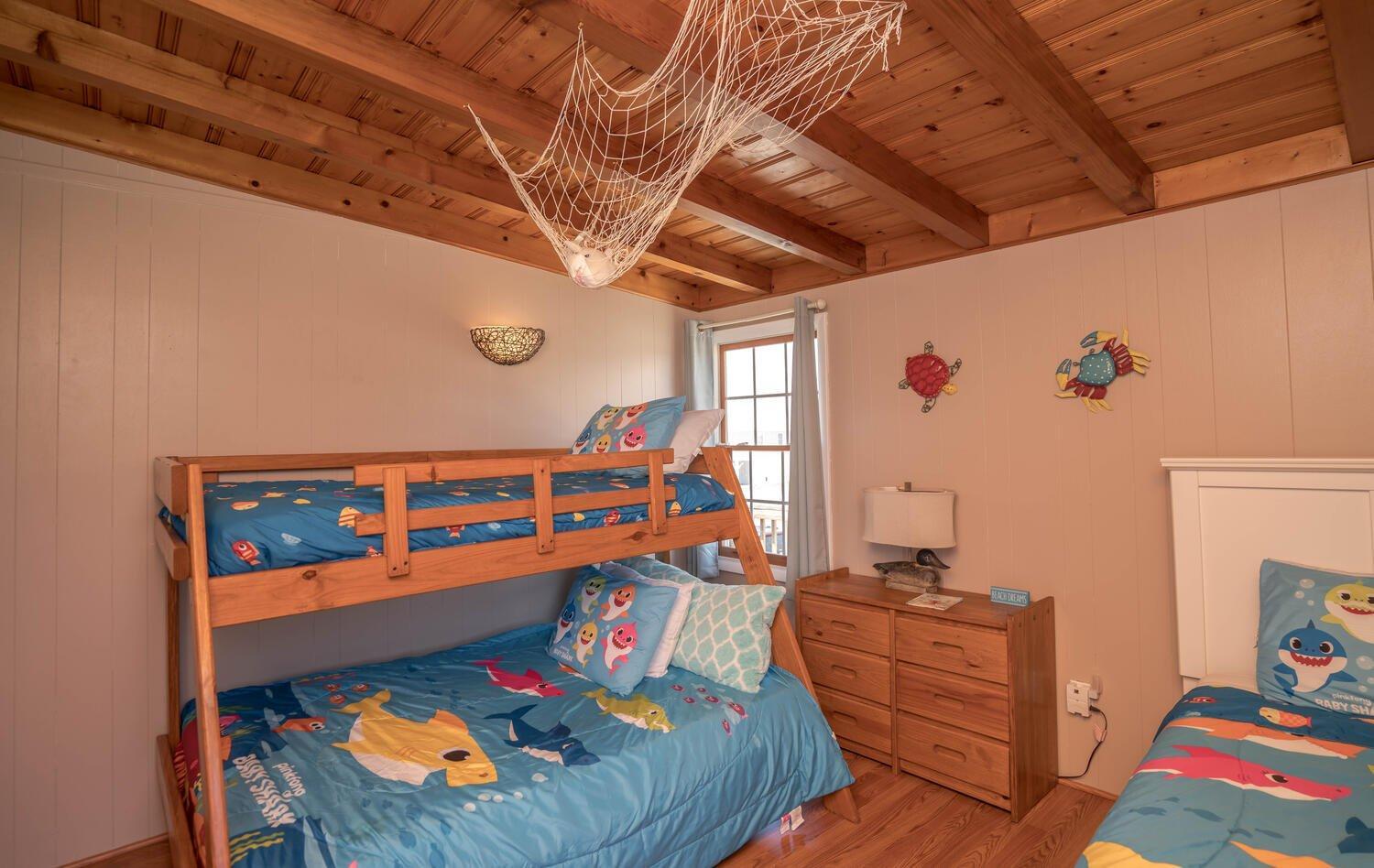 Oceanfront family fun home and dog friendly! Coastal Coop