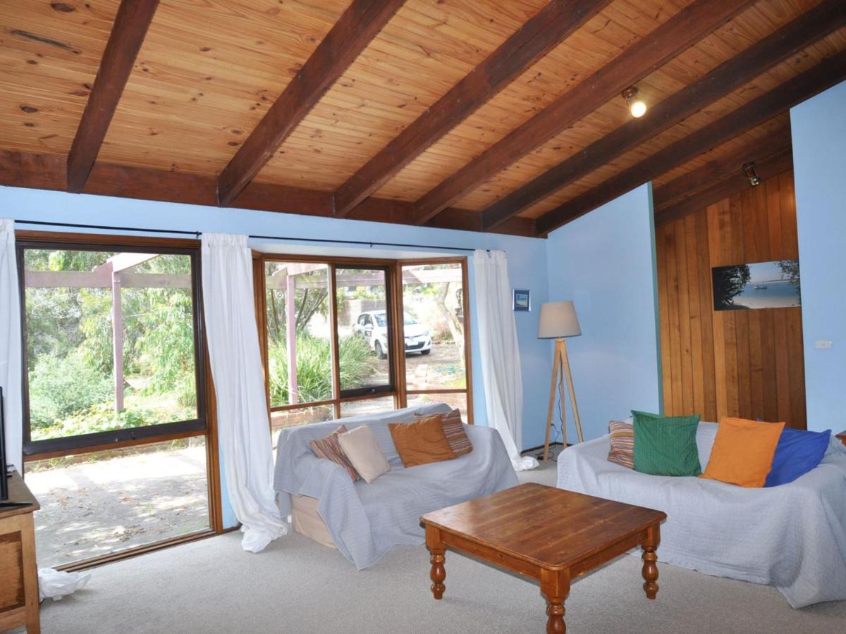 Beechwood Surf Side view 2