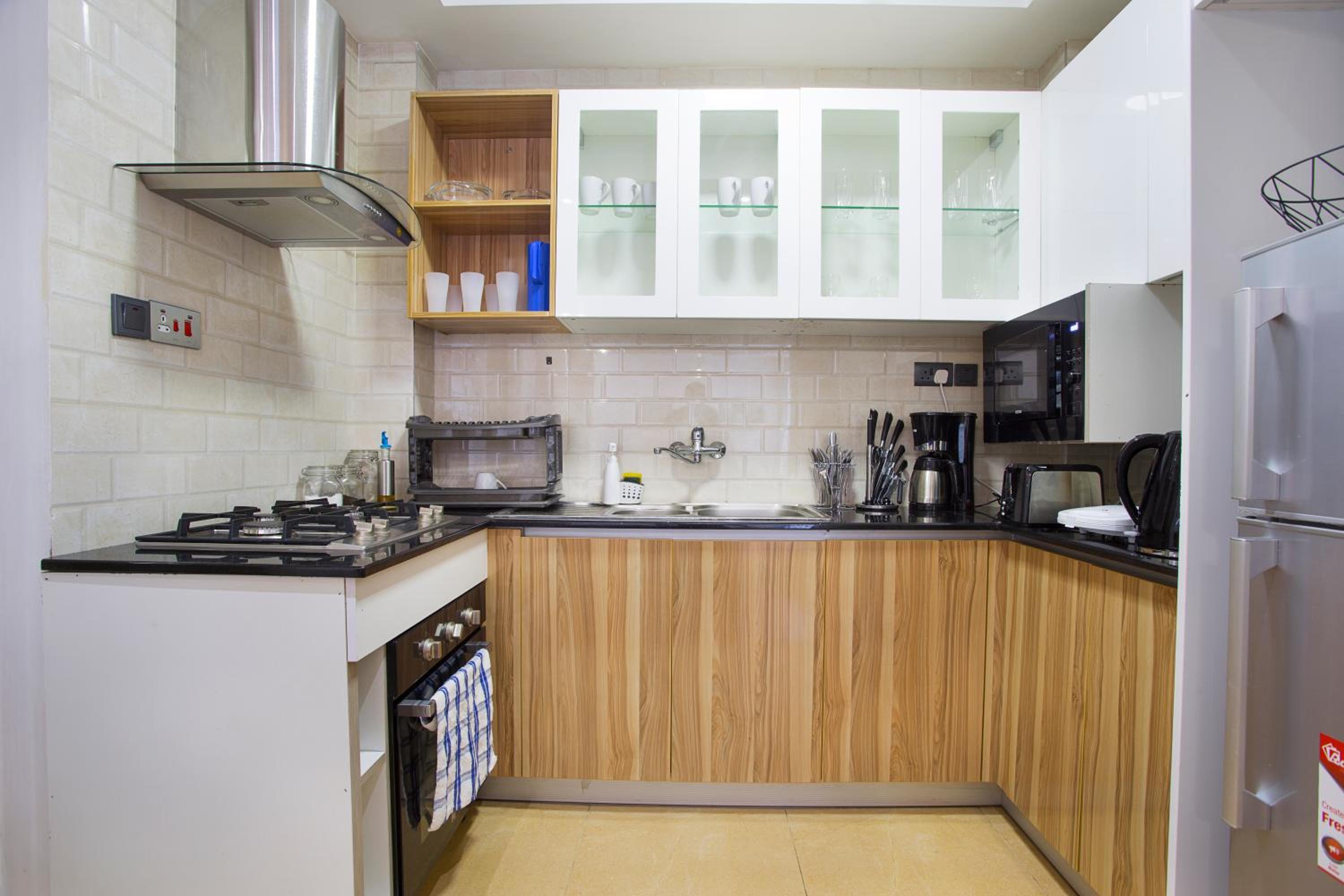 Edmor Premier by Edmor Suites view 5