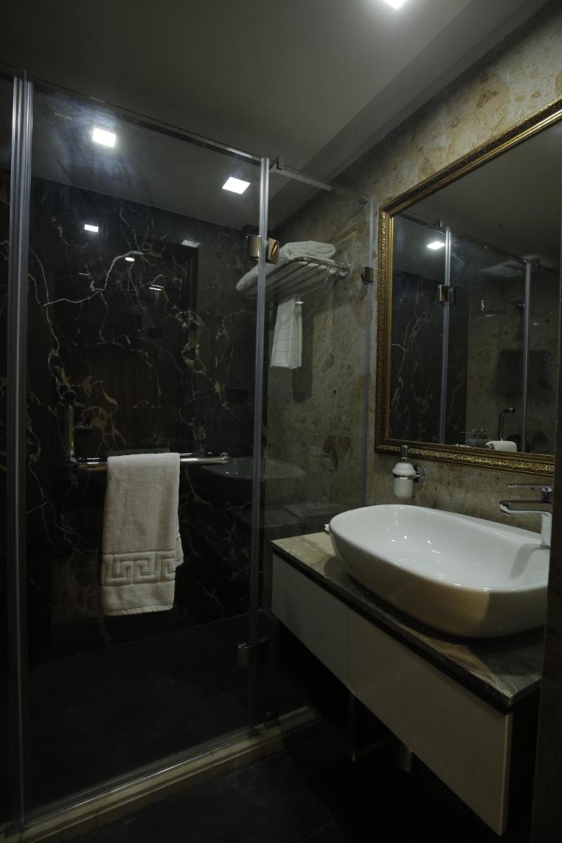 Photo 24