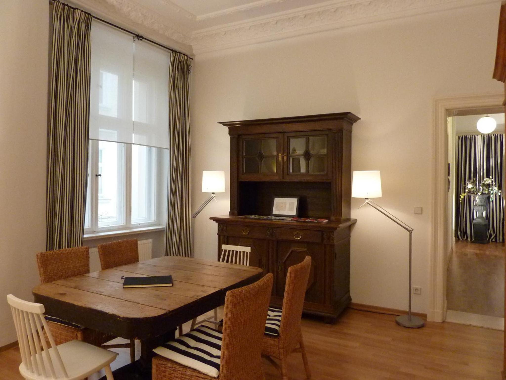 apartment25