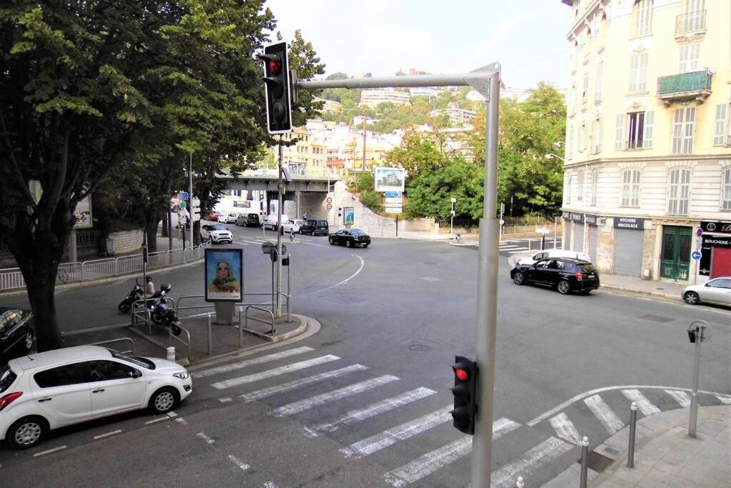 2 spacious bedrooms near Riquier station! photo 3