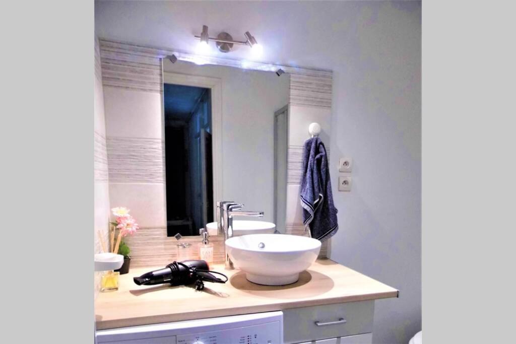 2 spacious bedrooms near Riquier station! photo 5