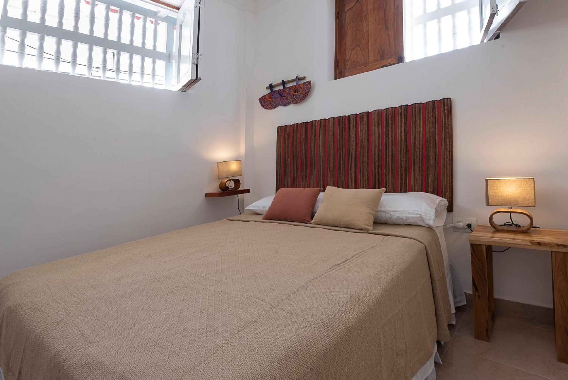La Casita Azul Cozy Colonial House at Centro Historico with Rooftop and Jacuzzi