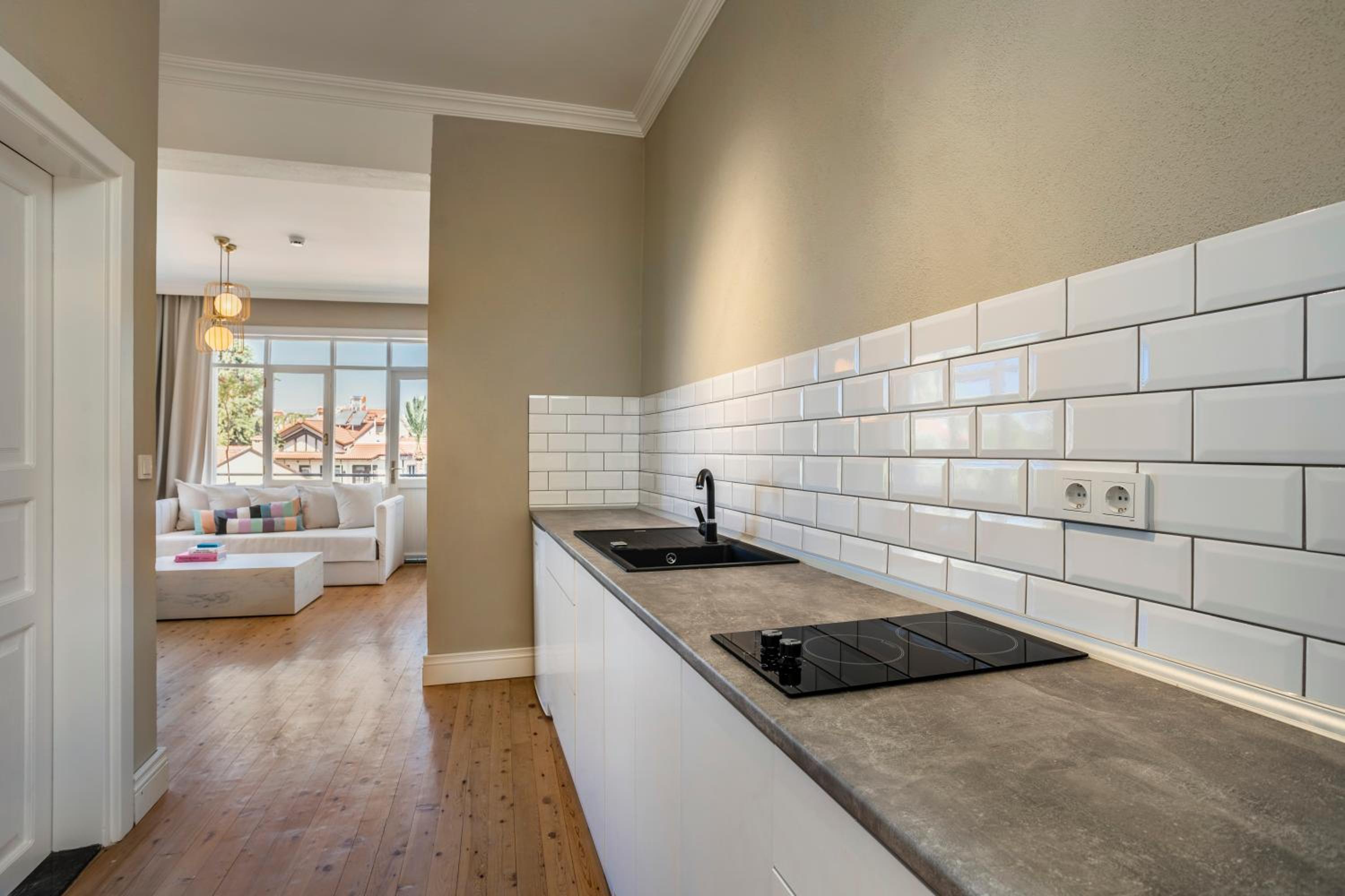 House of Good Things - Image 15