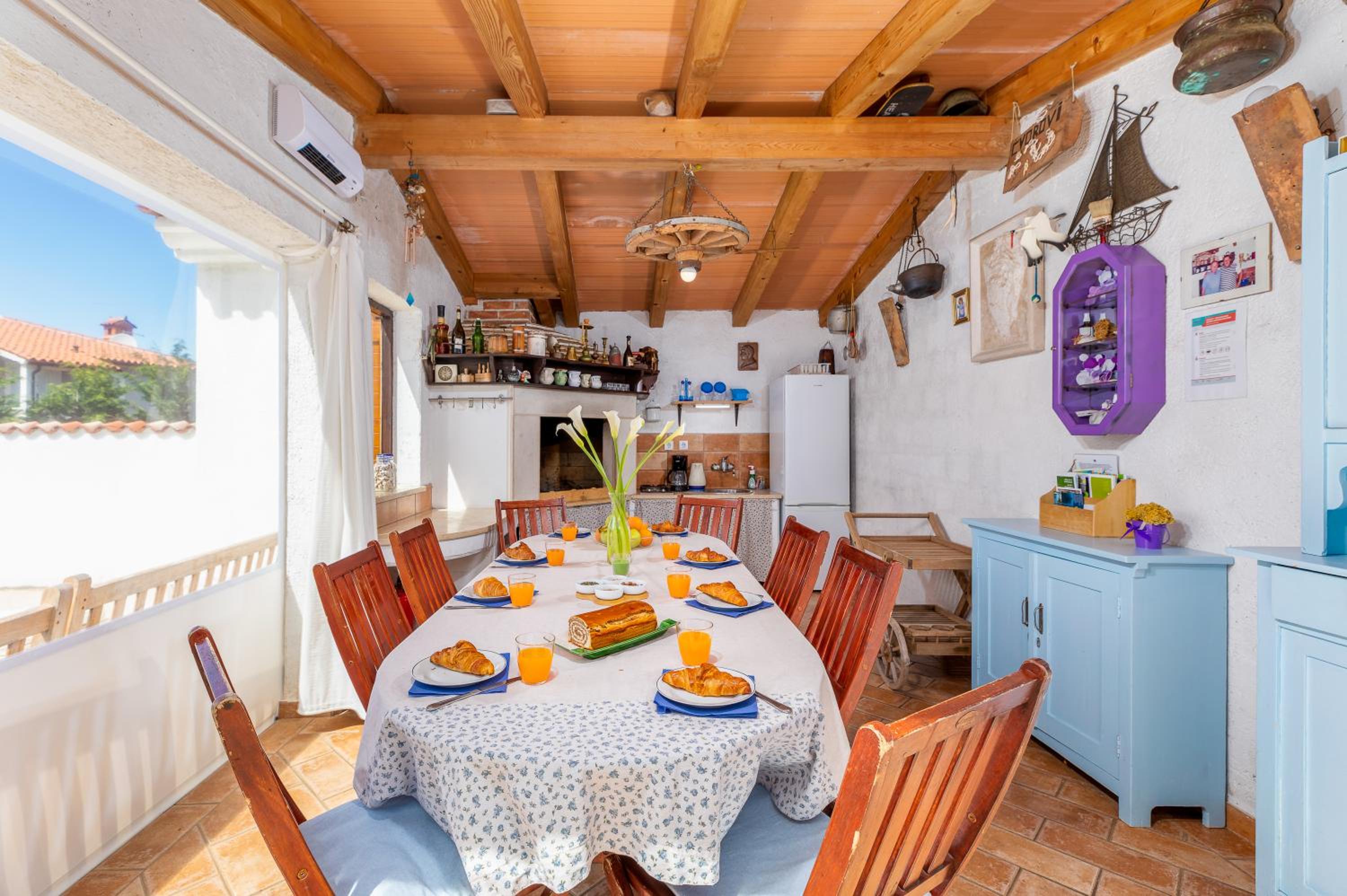 Nature & Sea Holiday Home with Pool view 4