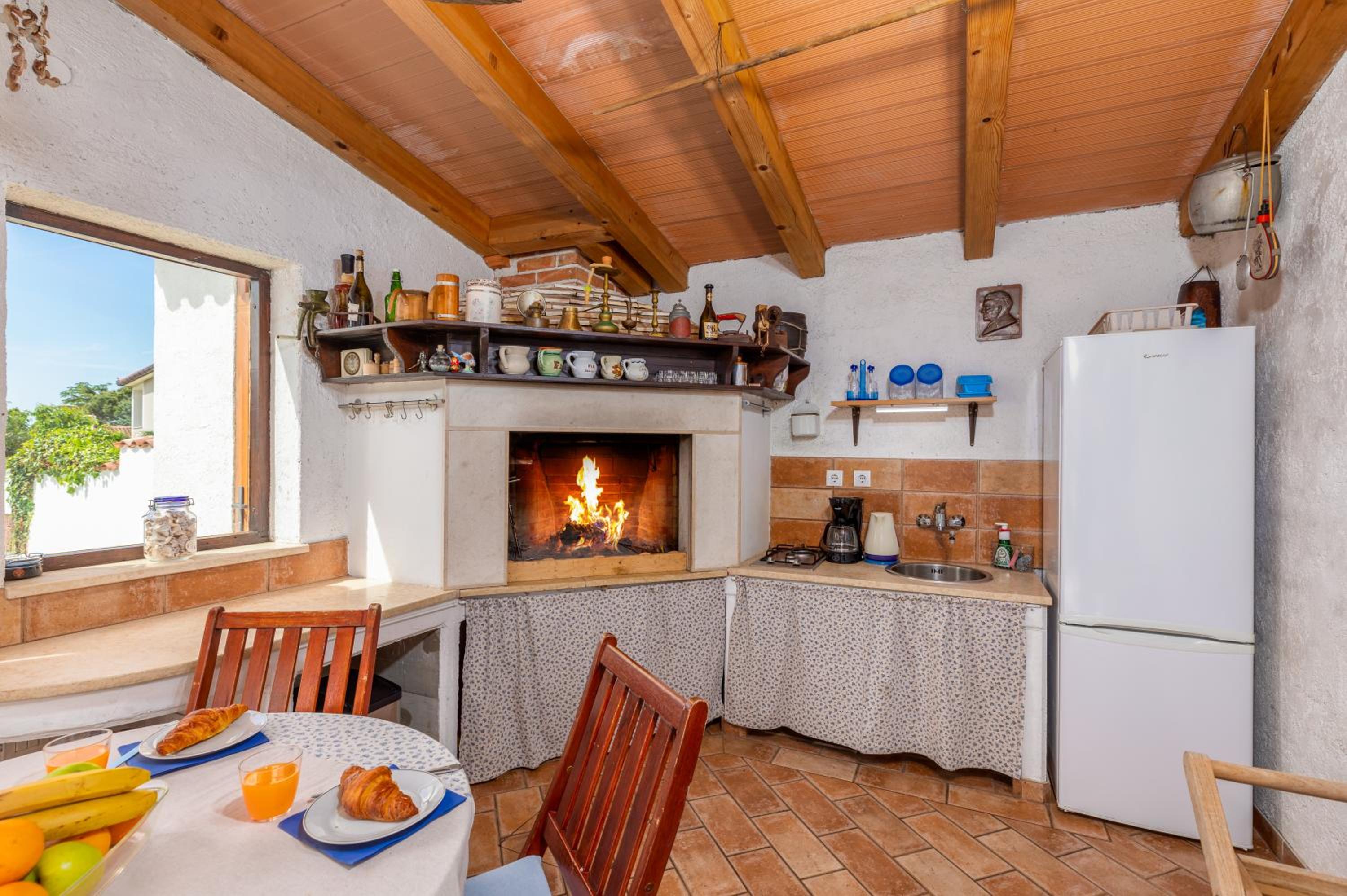 Nature & Sea Holiday Home with Pool view 5