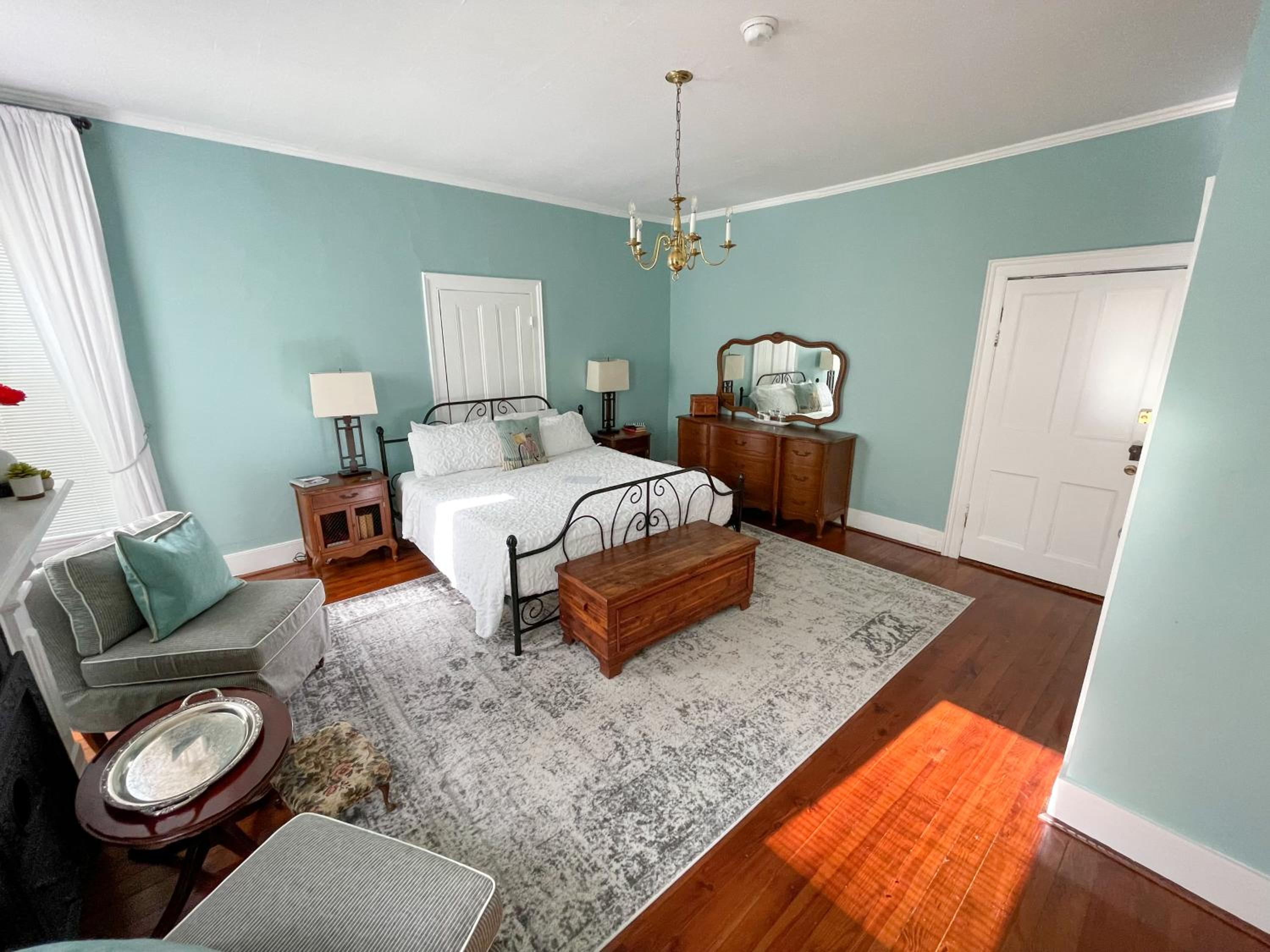 Meadows Inn