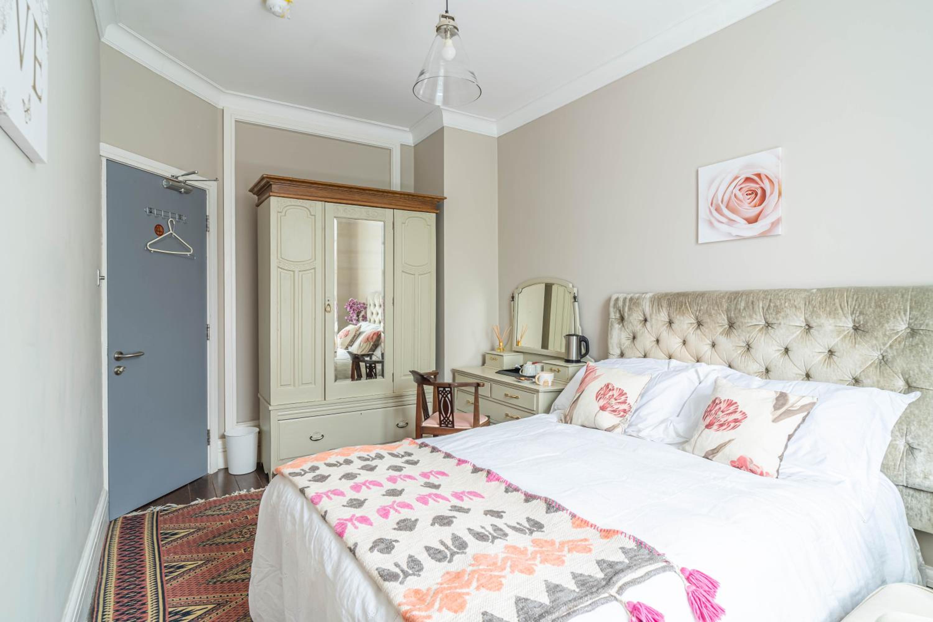 House close to kings cross