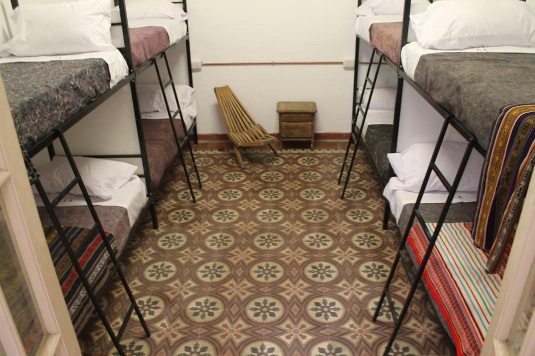 CASA ARTIGAS Hostel