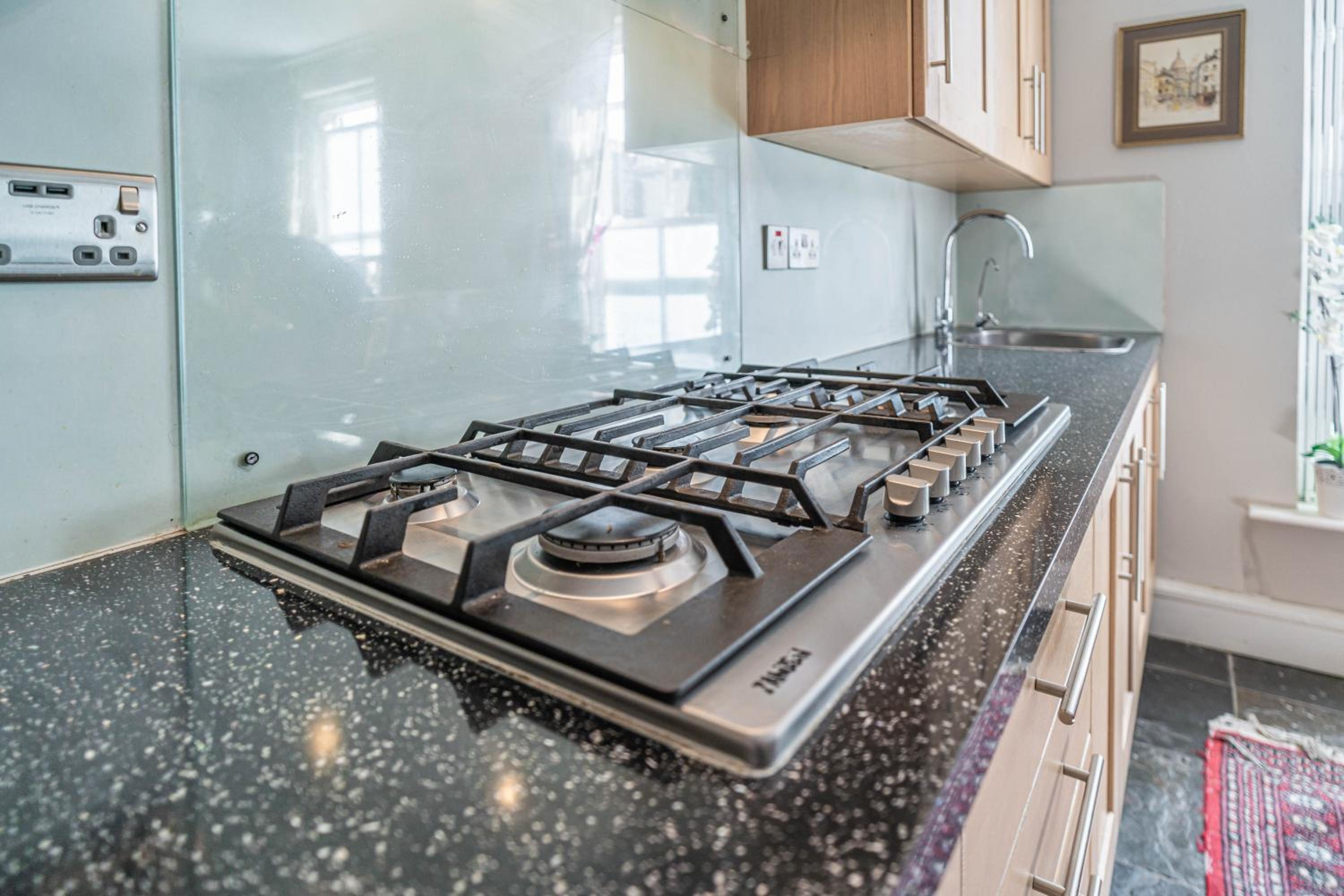 House close to kings cross