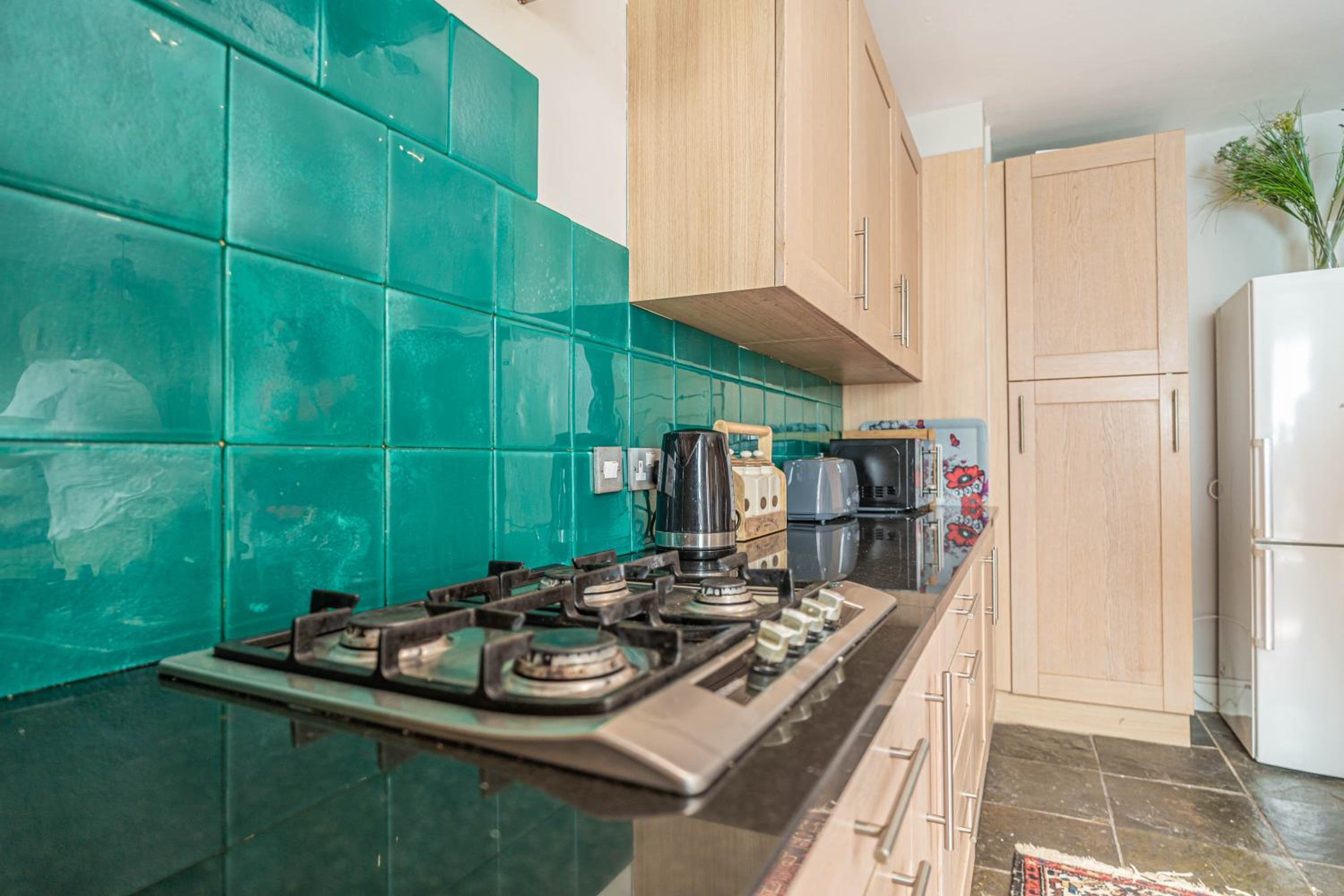 House close to kings cross