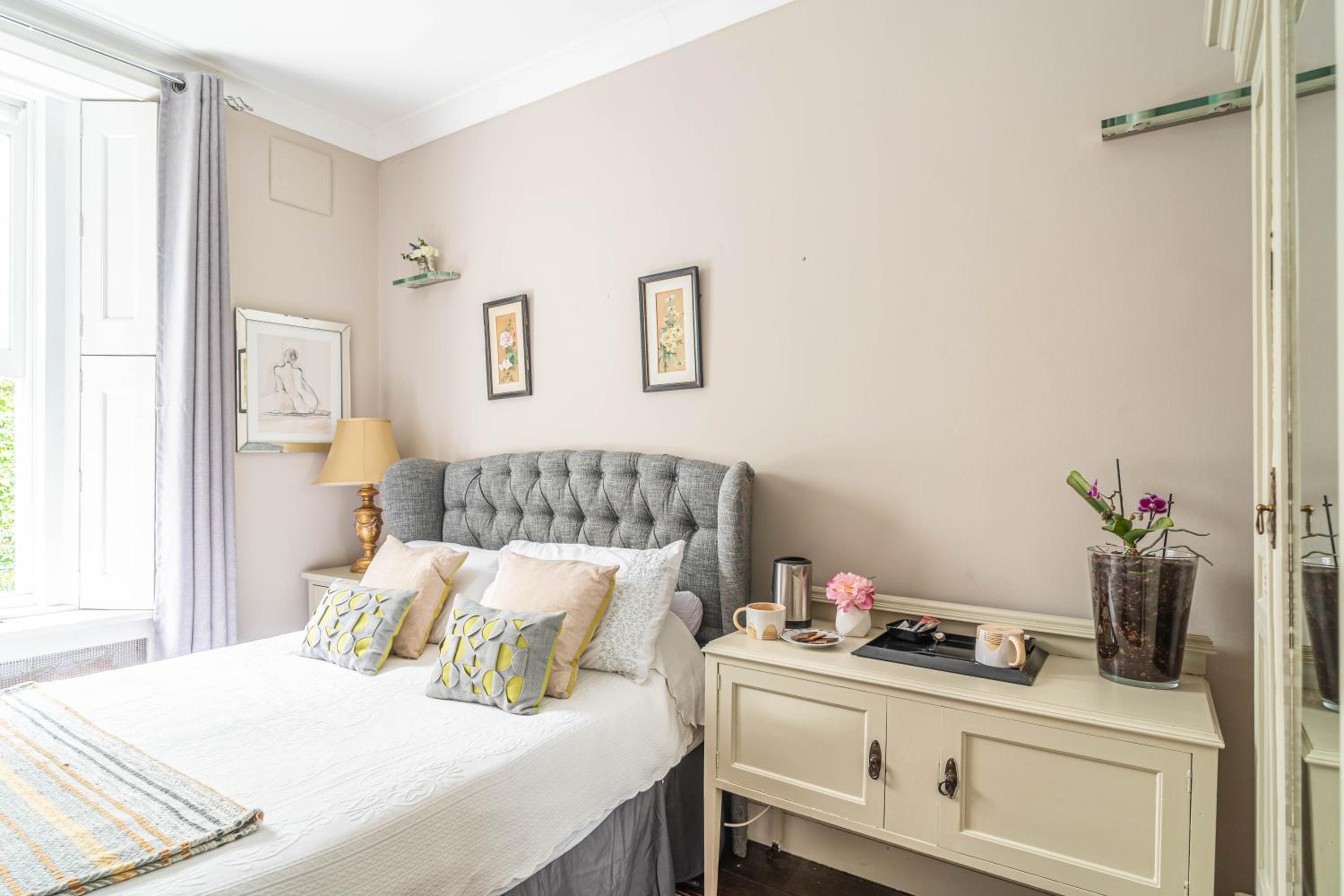 House close to kings cross