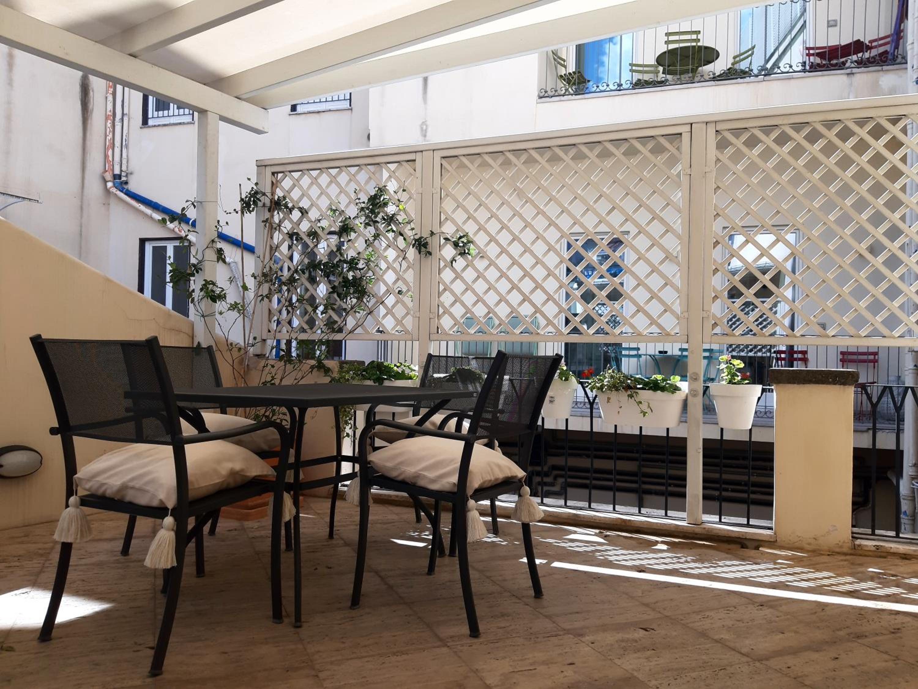 balance & terrace
