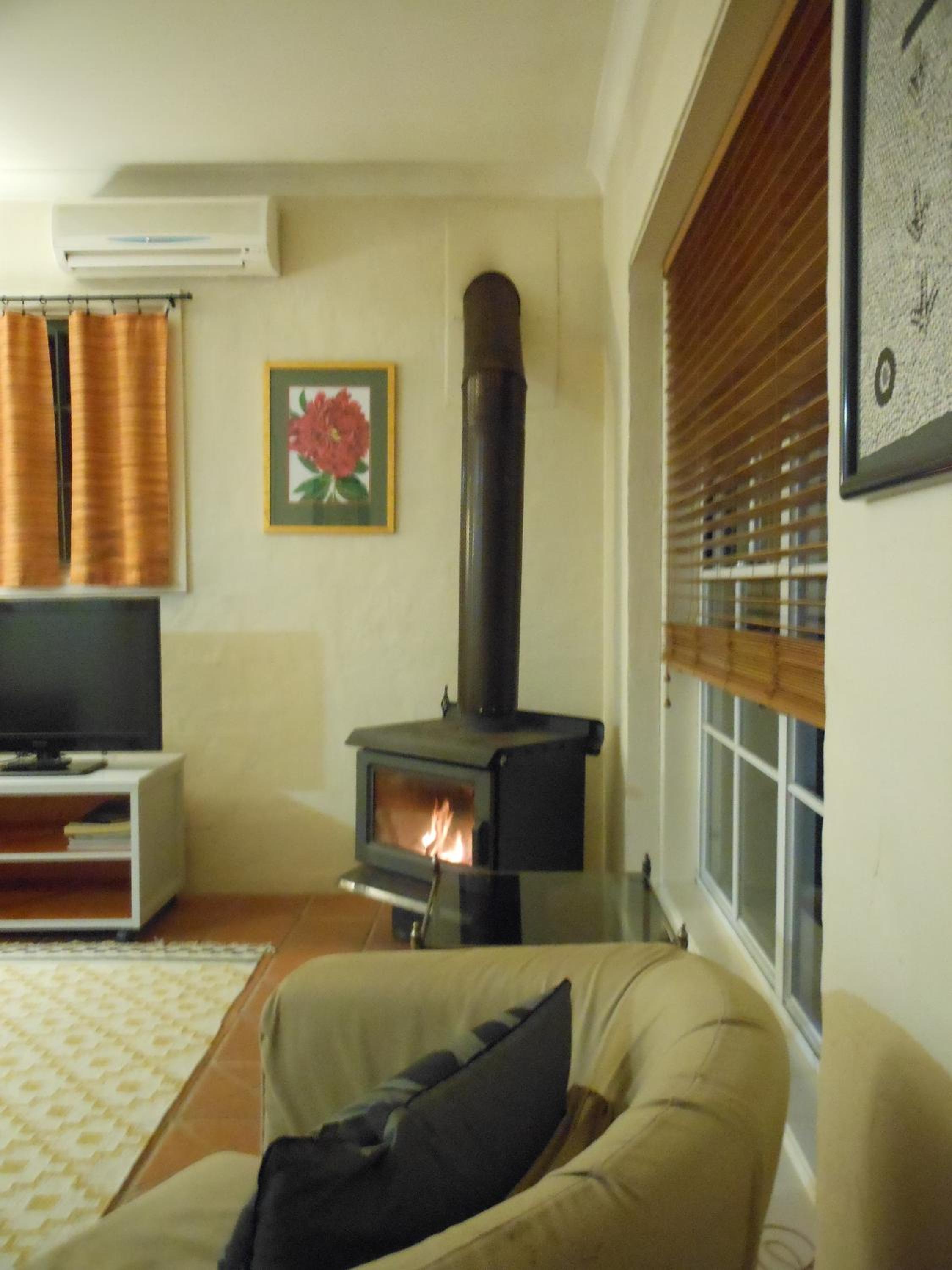 Merrimeet Cottages