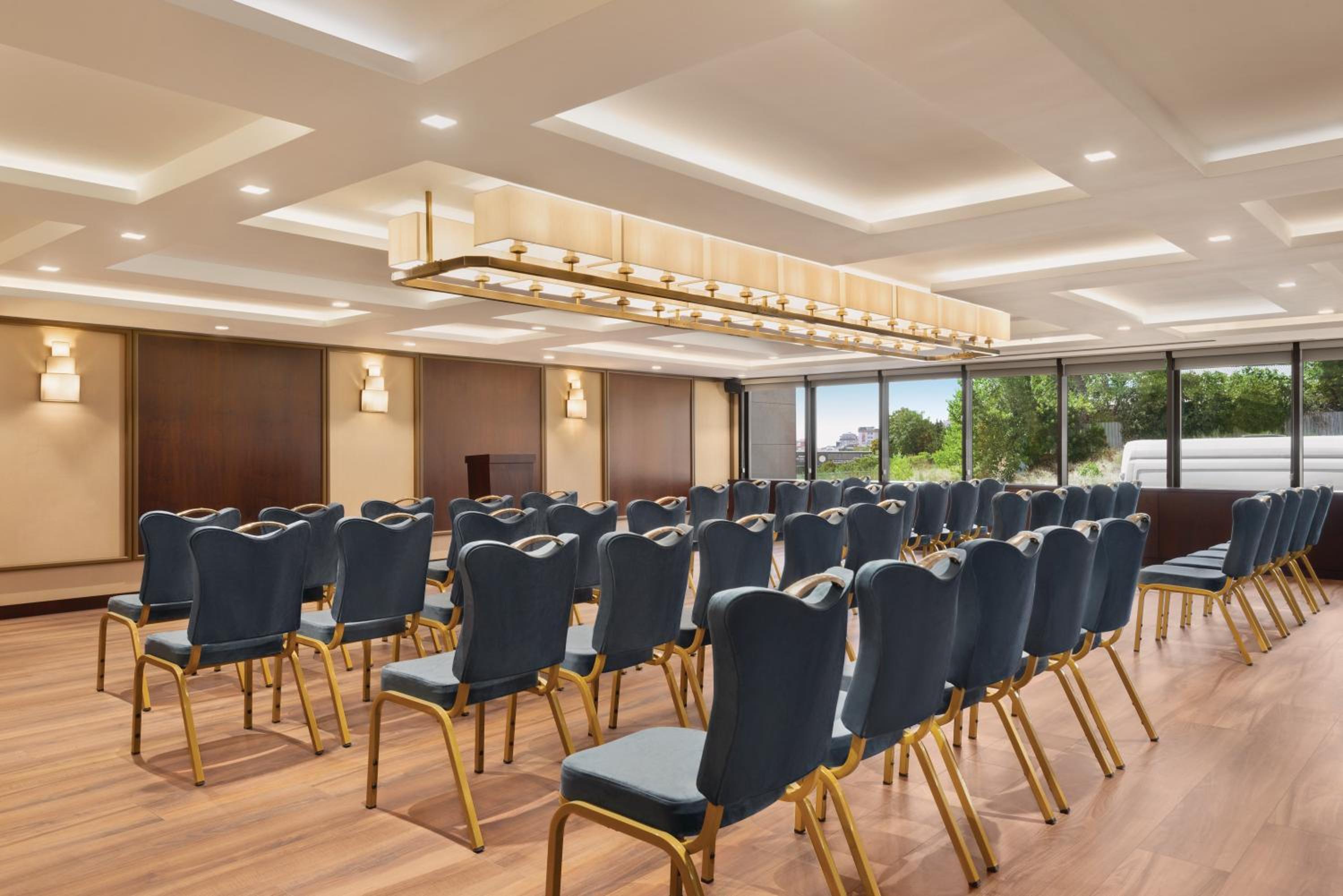 Days Hotel by Wyndham İstanbul Maltepe - Image 28