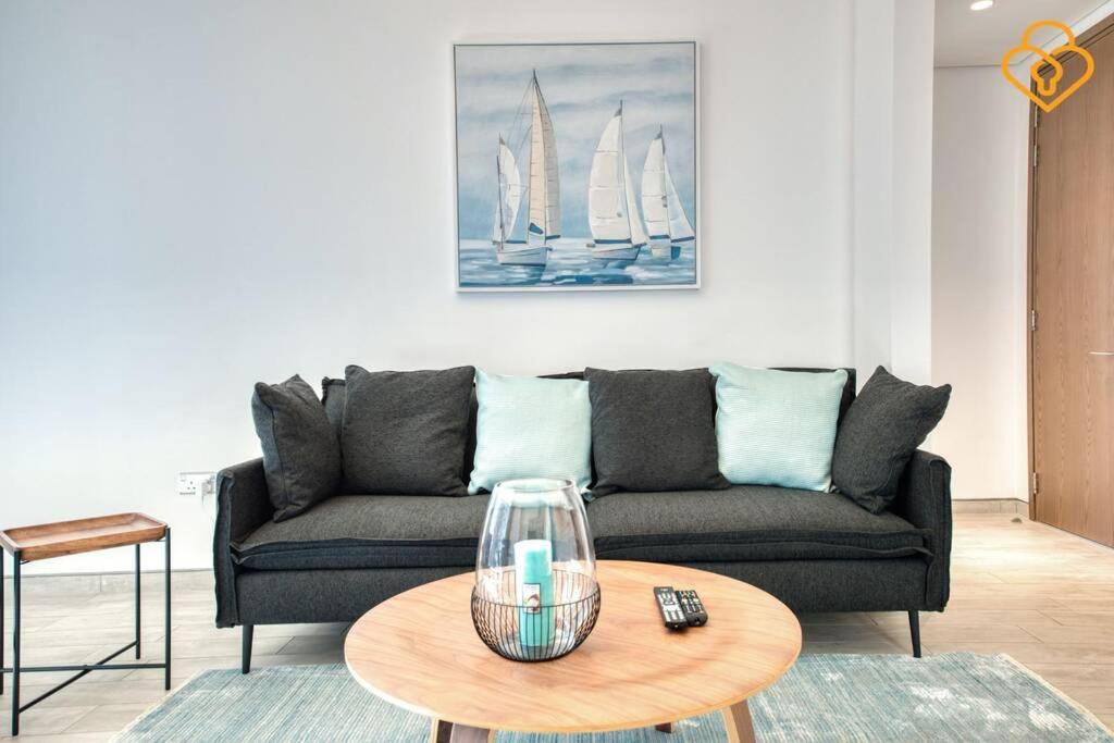 Keysplease New Beautiful 1 B/R Apt, Atria Tower Business Bay