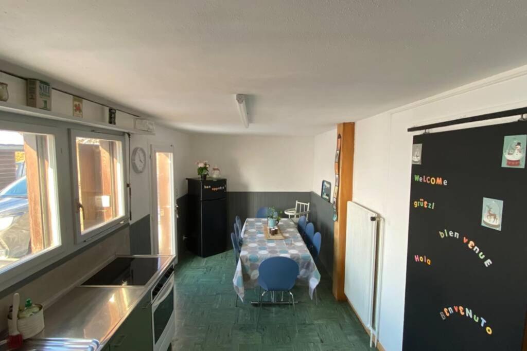 Familien-Haus, Garten, Feuerstelle mit Grill, 50m zum Rhein