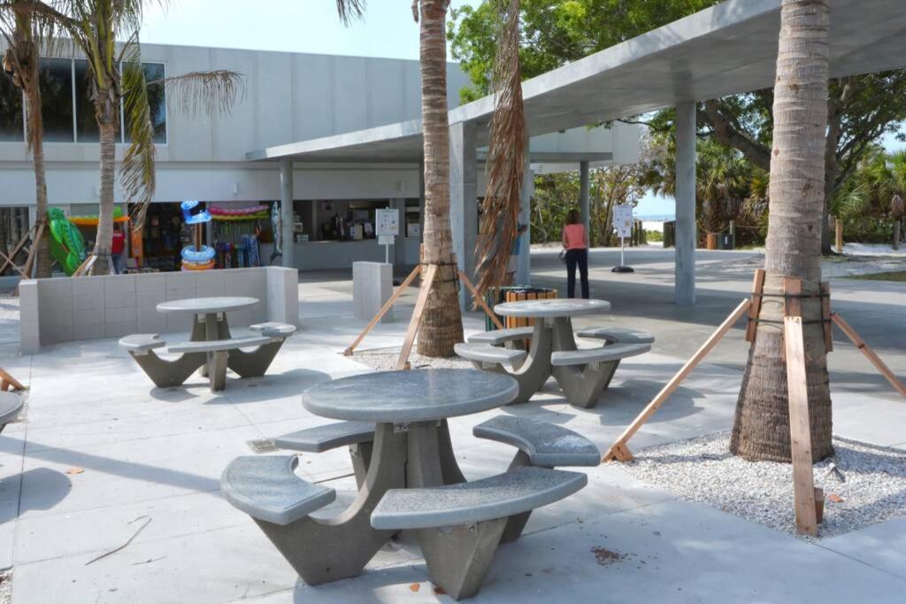 Siesta Key Village-Suite #4: A block to the Beach! view 4