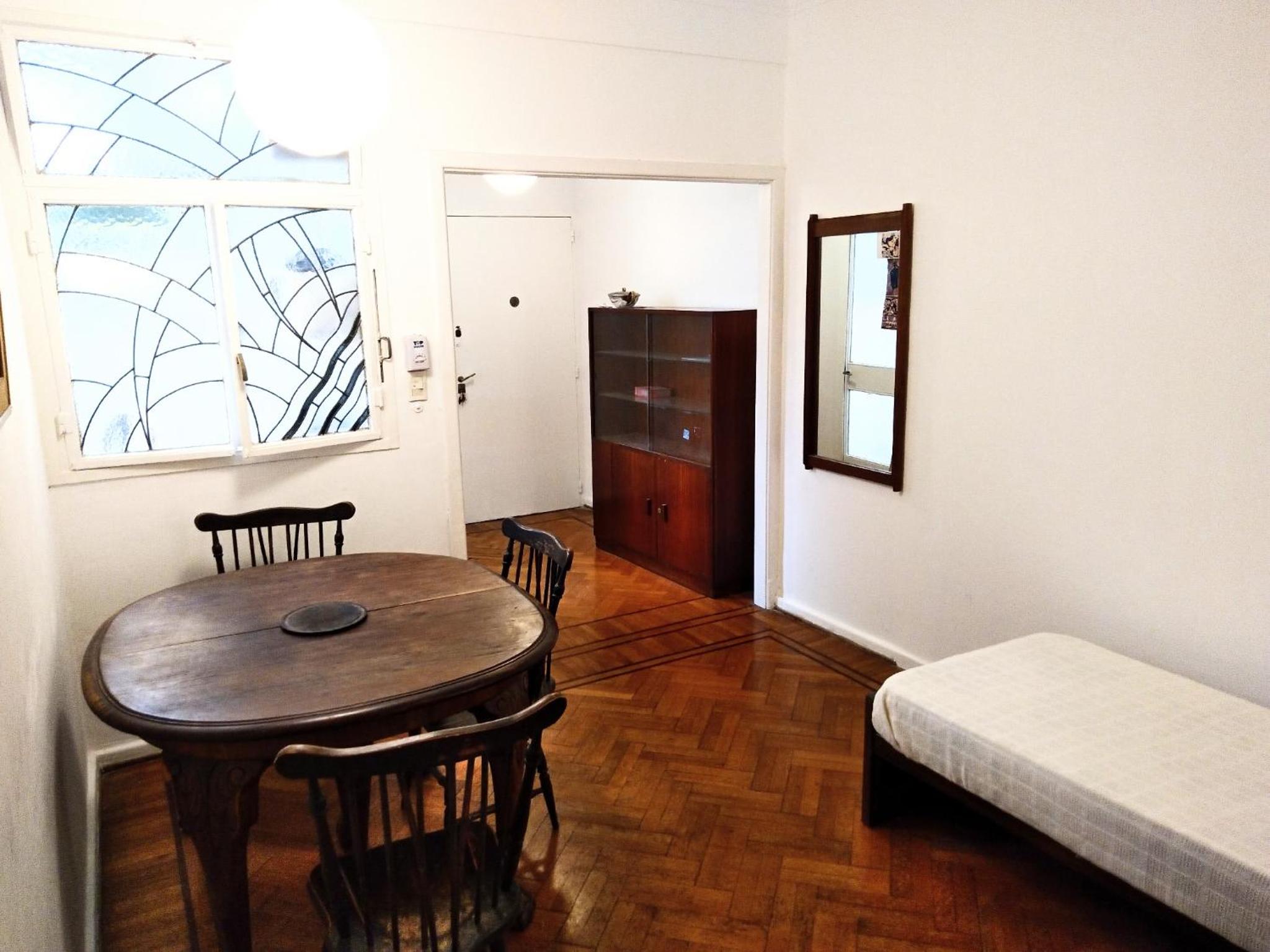 Apartamento todo entero