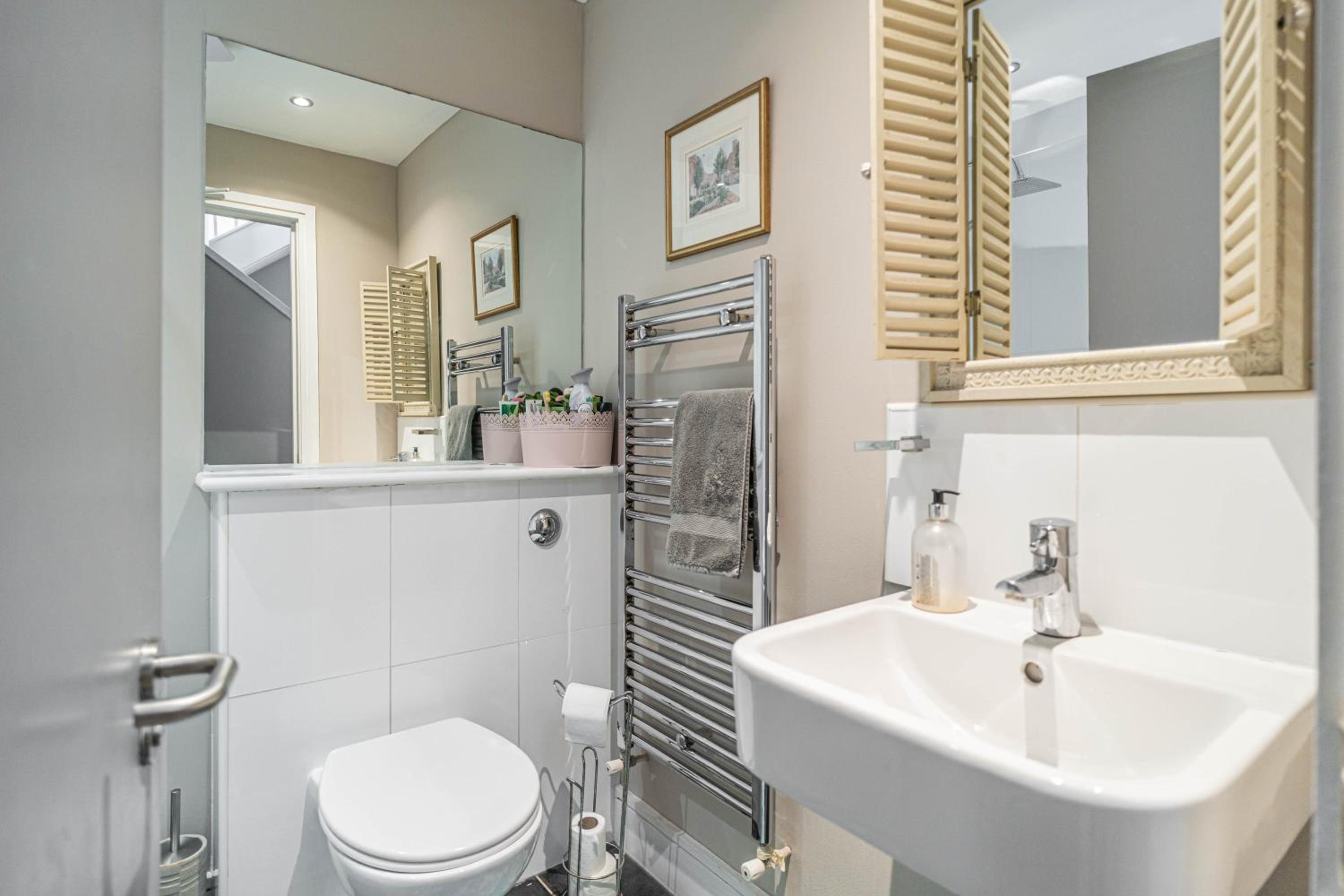 House close to kings cross