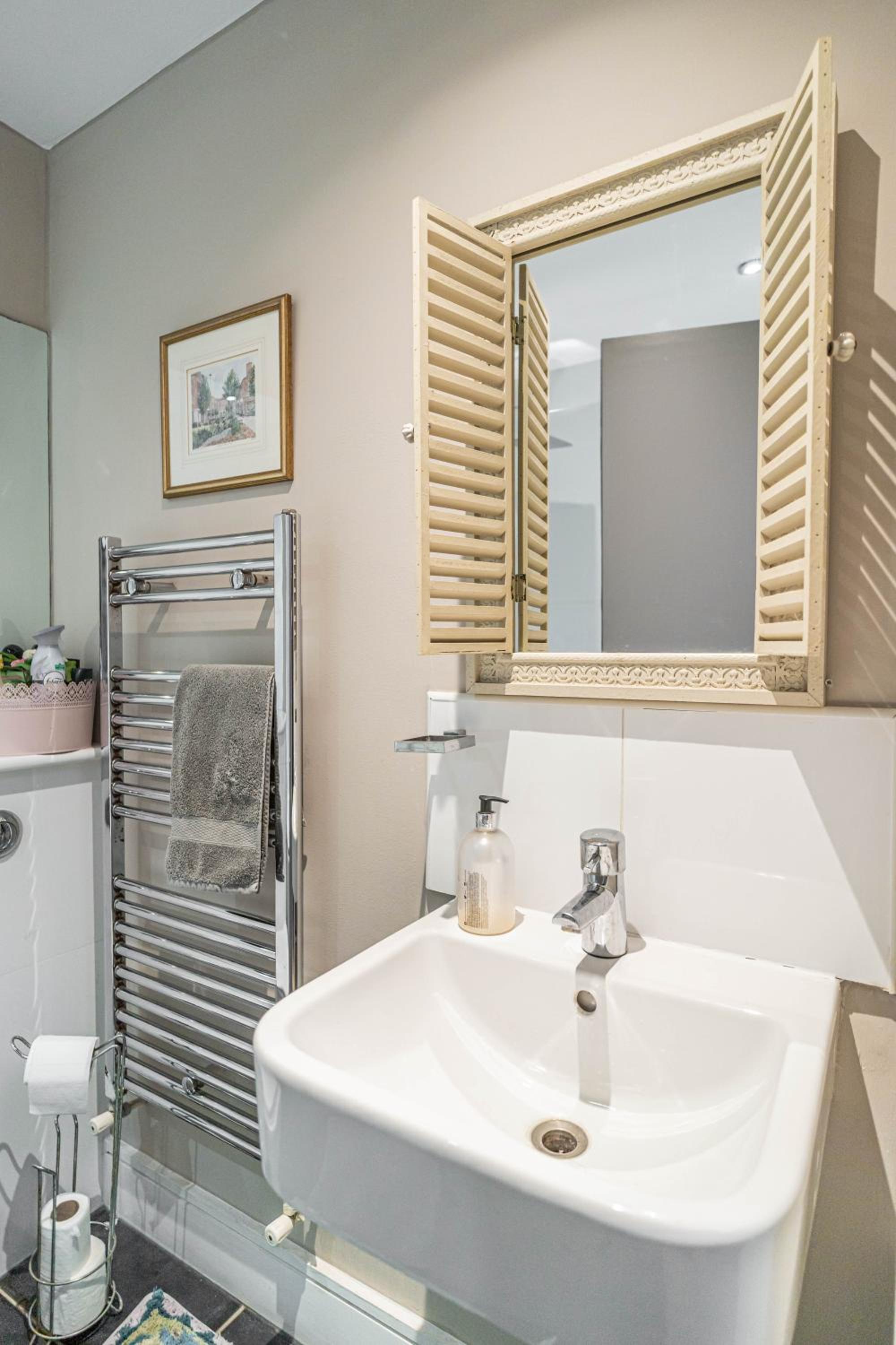 House close to kings cross