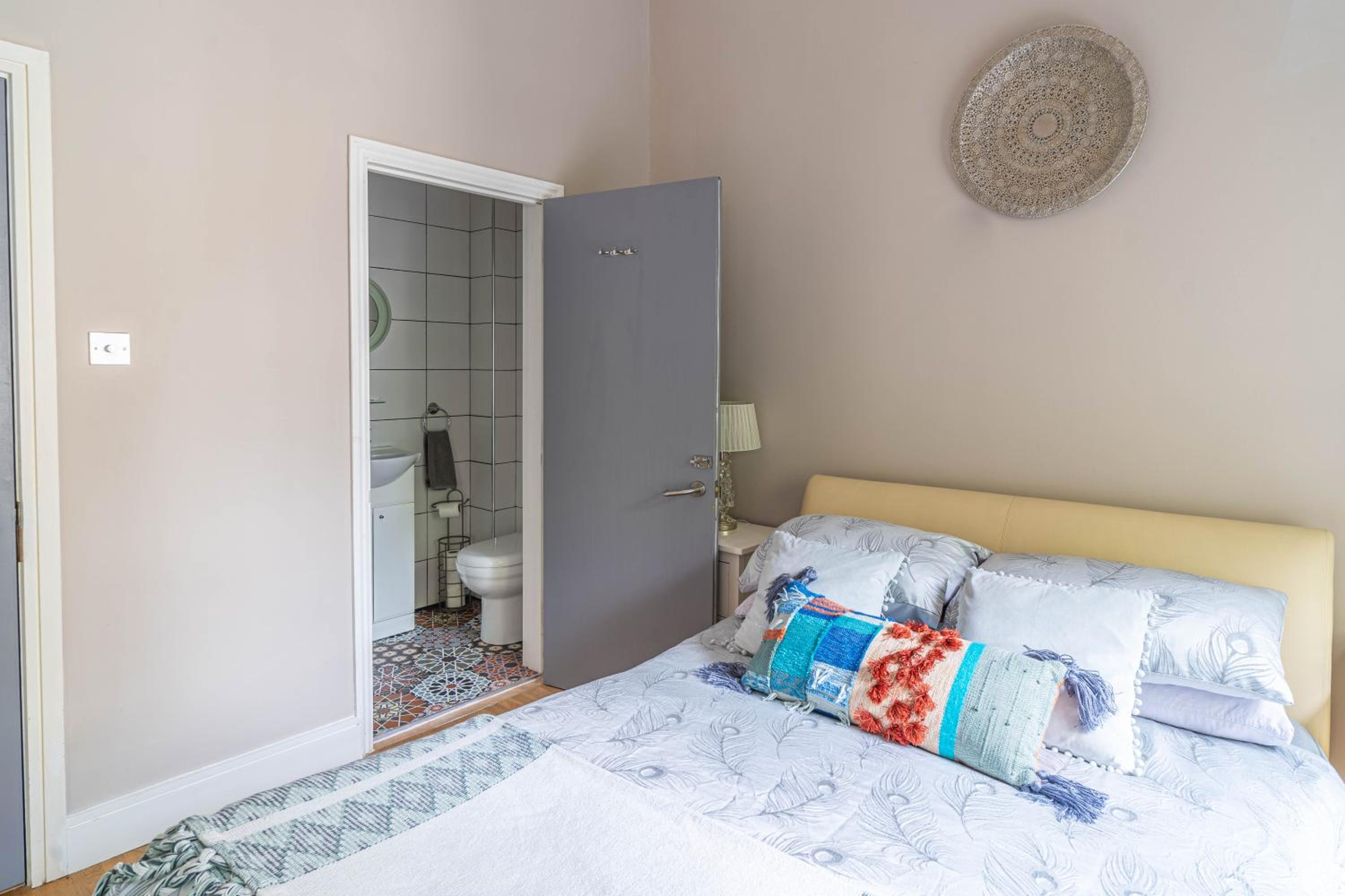House close to kings cross