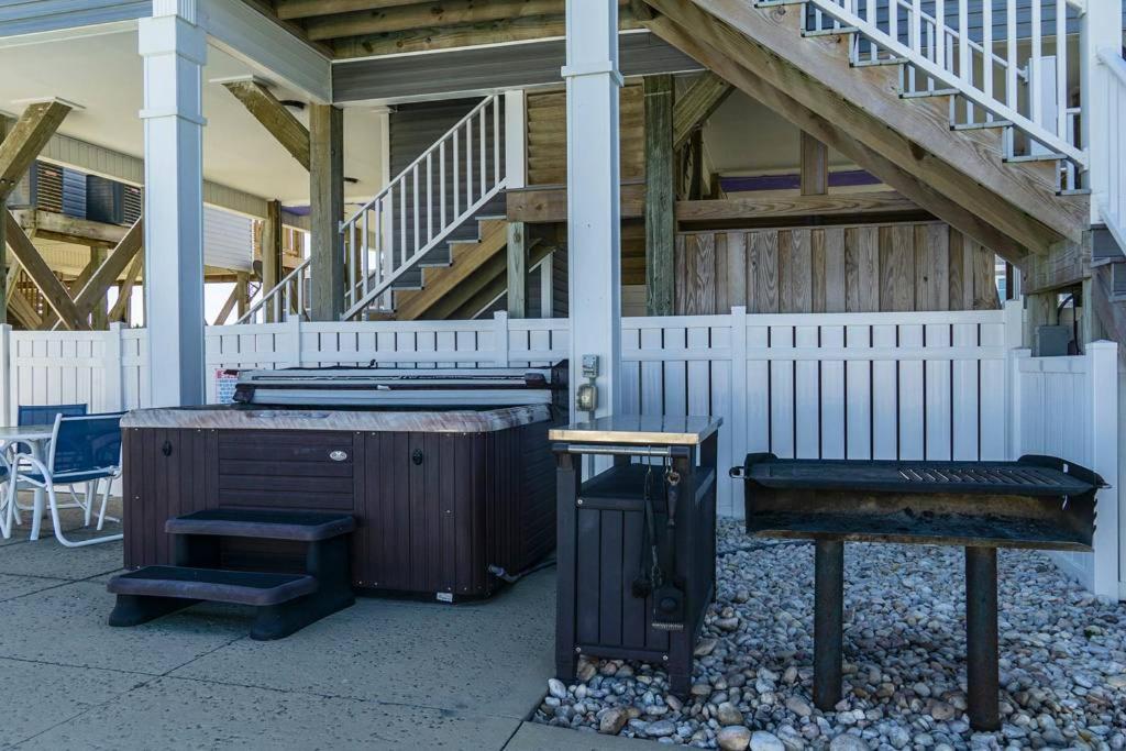 Beautiful ocean view property that will accommodate large groups. You Name It
