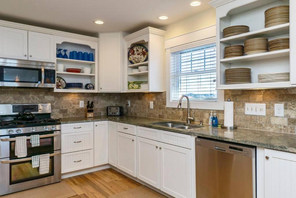 Beautiful ocean view property that will accommodate large groups. You Name It