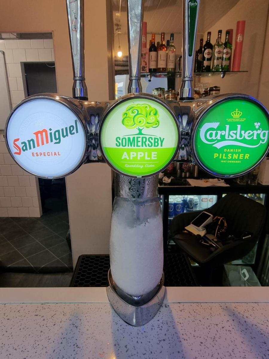 bar